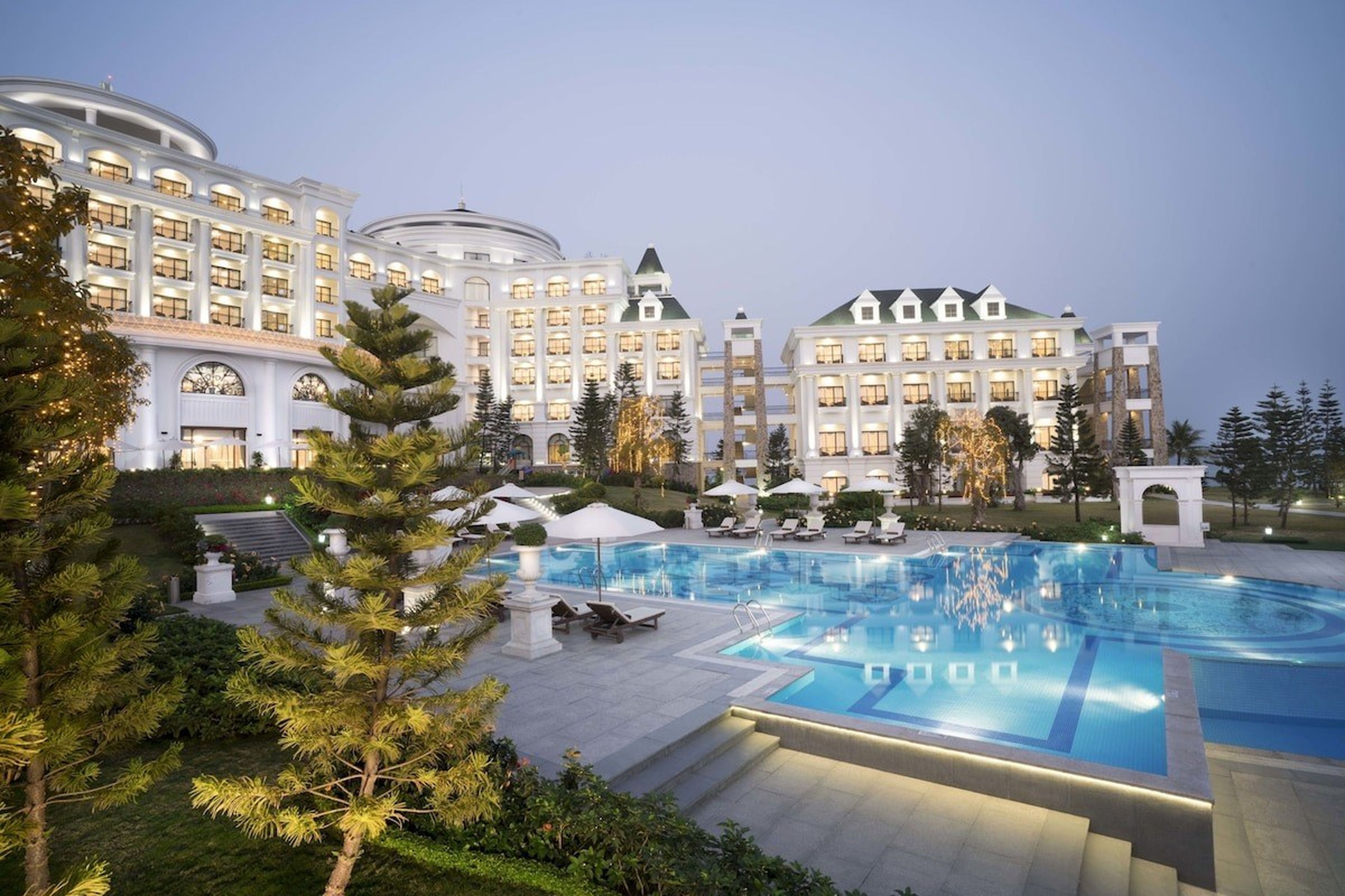 Top 8 khách sạn – khu resort Hạ Long cao cấp ở Bãi Cháy cho kỳ nghỉ bên vịnh thiên đường - Hình 7