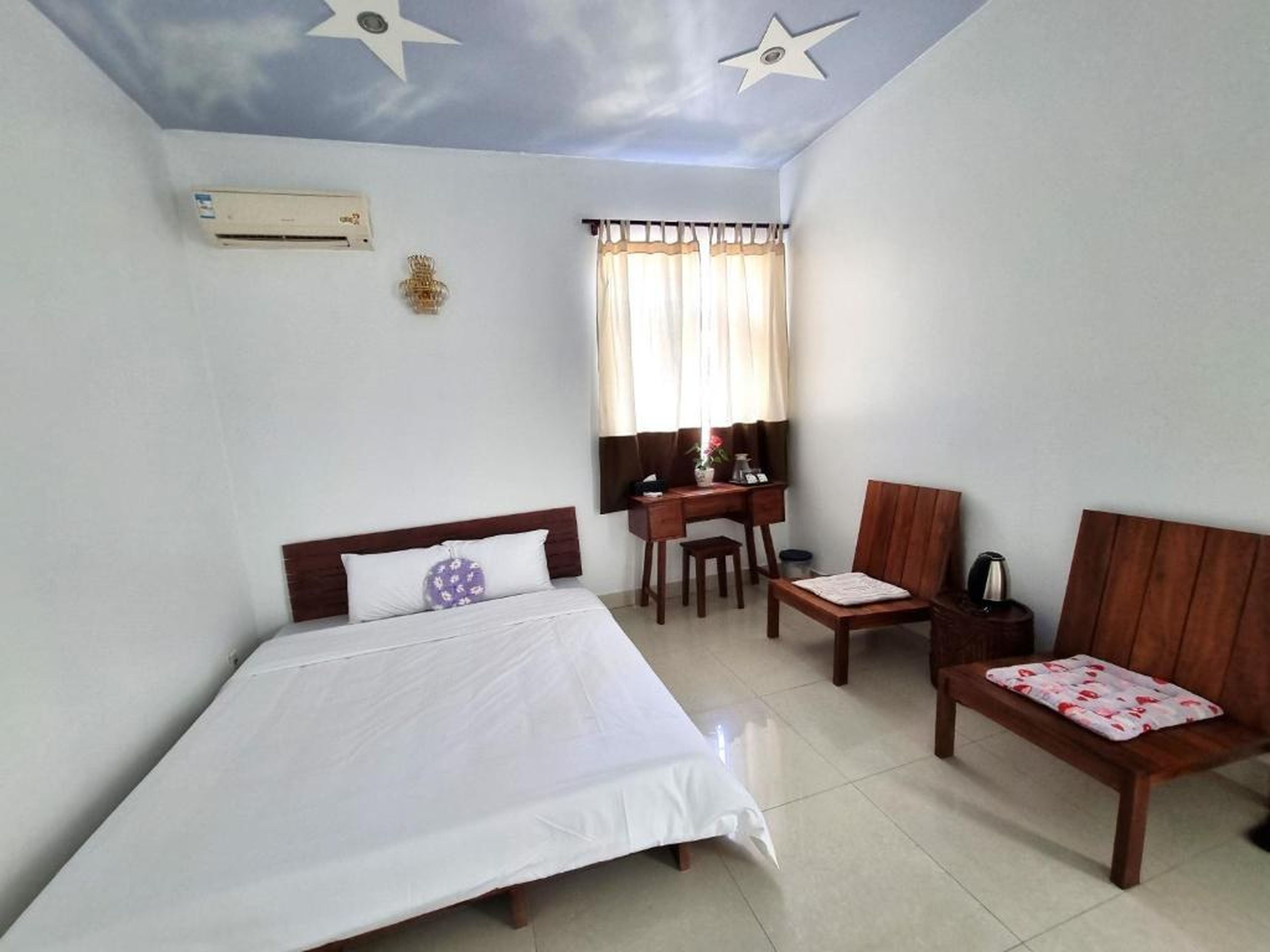 Top Hill Halong Homestay - Hình 16