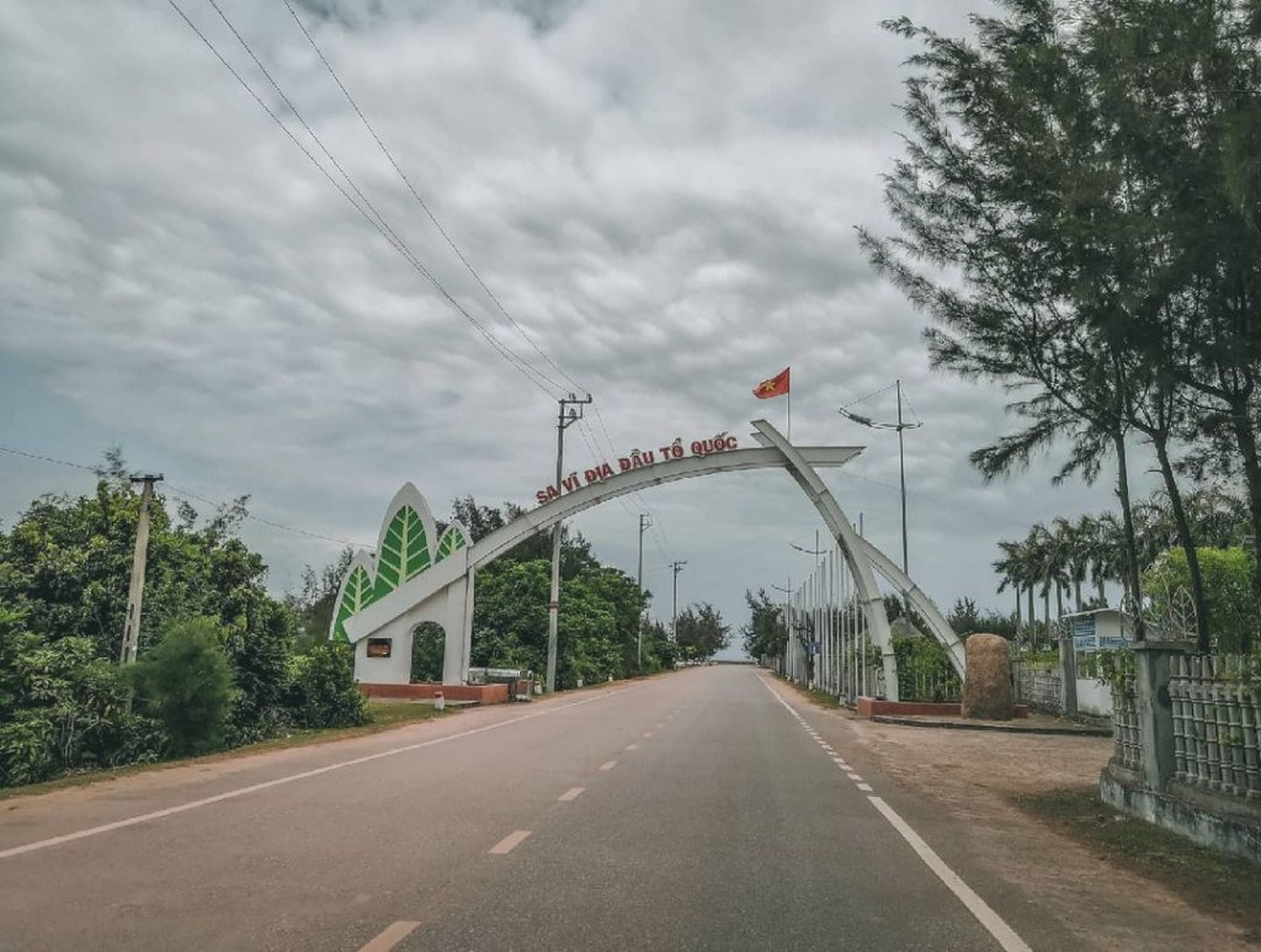 Du lịch Quảng Ninh: Khám phá những điểm đến hấp dẫn ở Trà Cổ - Hình 3
