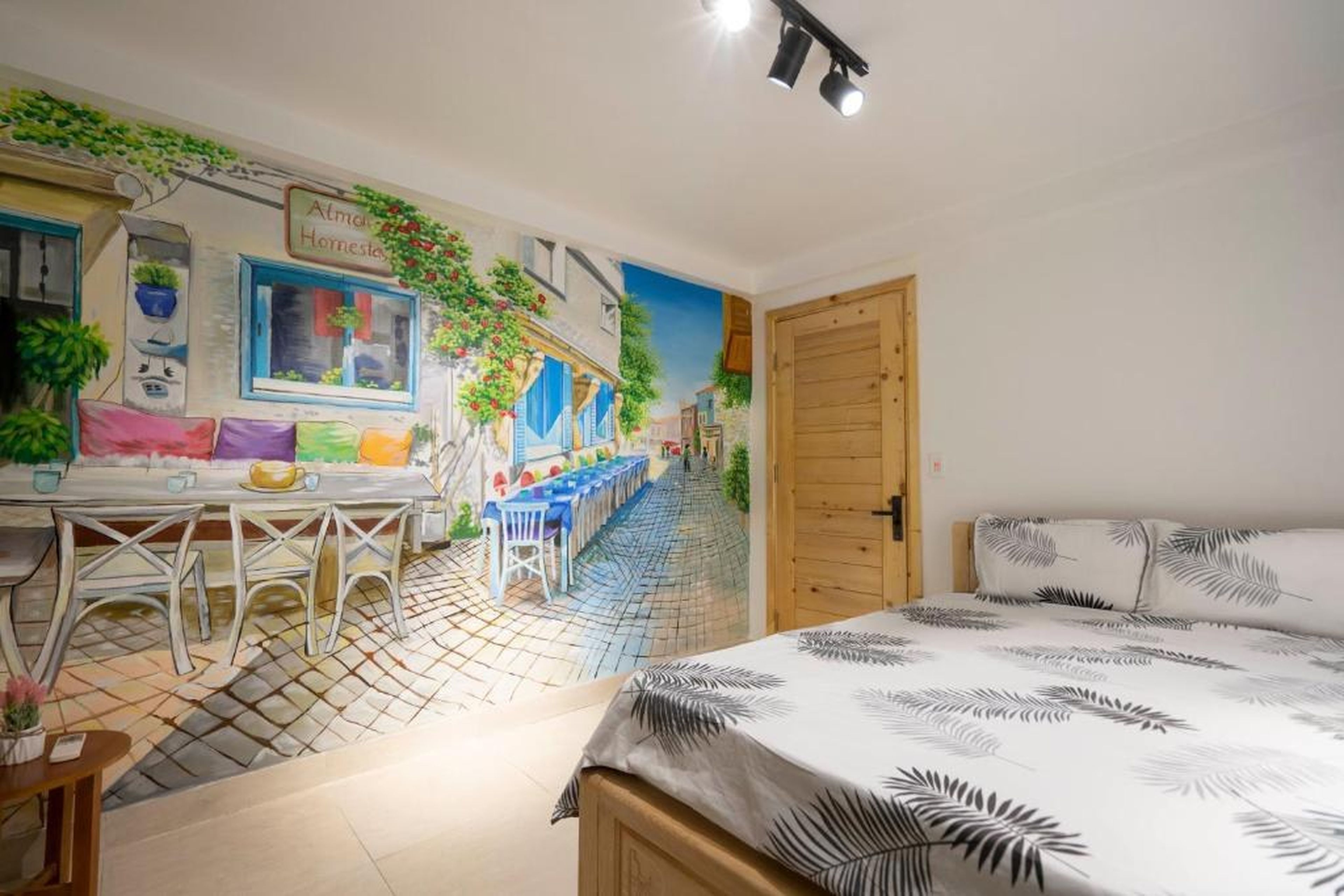 Private room in Halong center-Almor Homestay - Hình 25