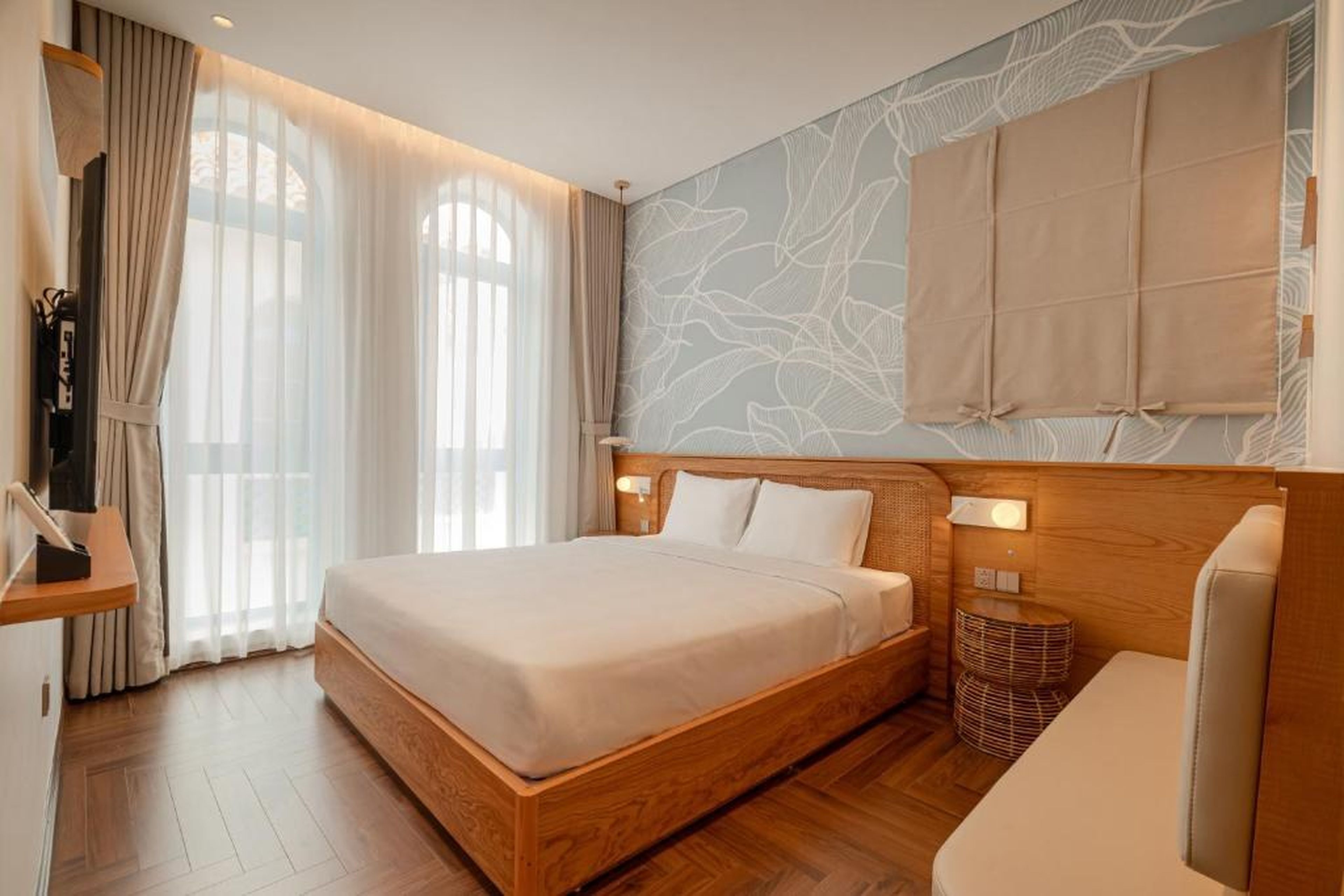 S Villa Ha Long - 5-Bedroom Private Pool Villa Near Beach, Jacuzzi, Sauna & Karaoke - Hình 33