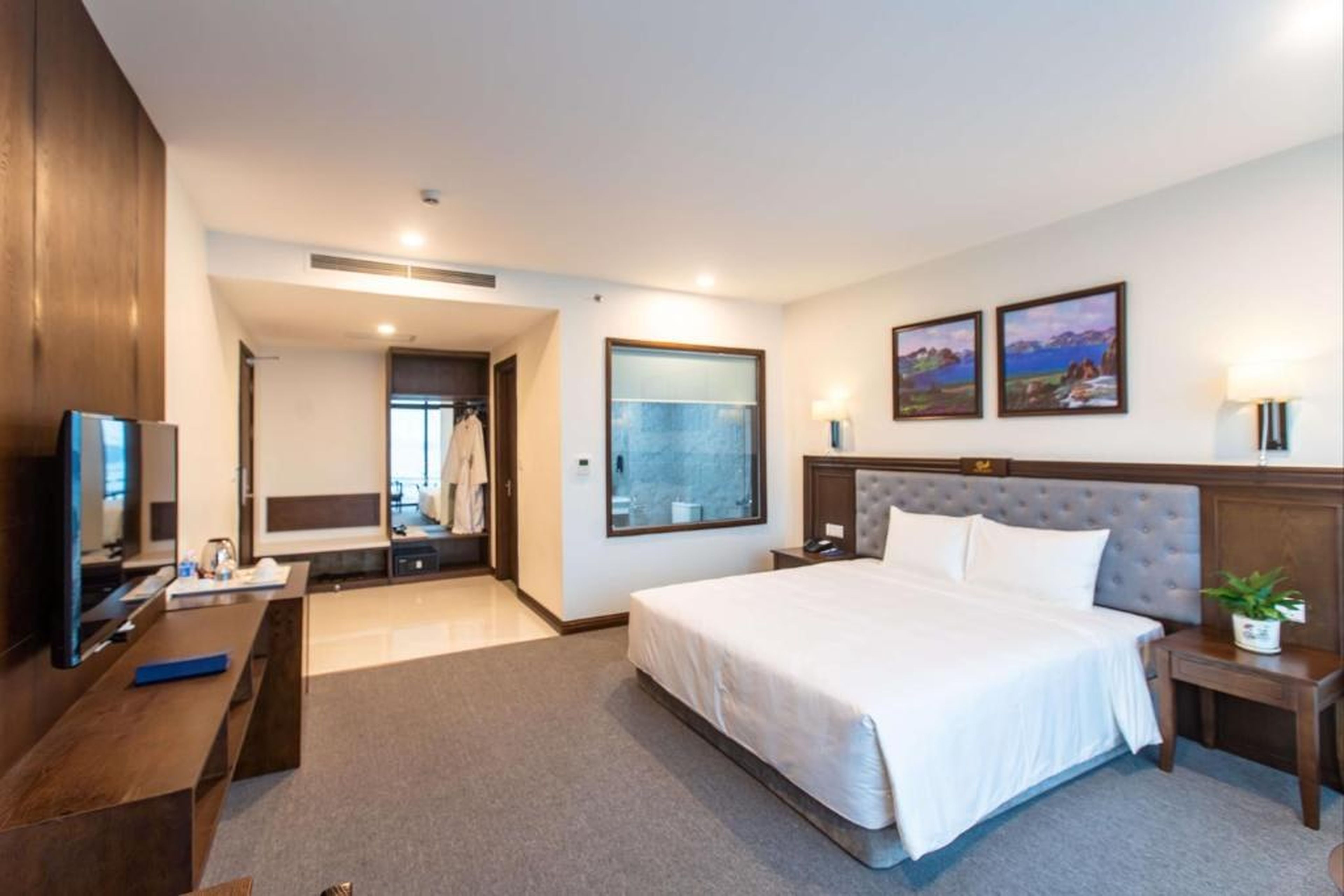 Peace Hotel Hạ Long - Hình 27