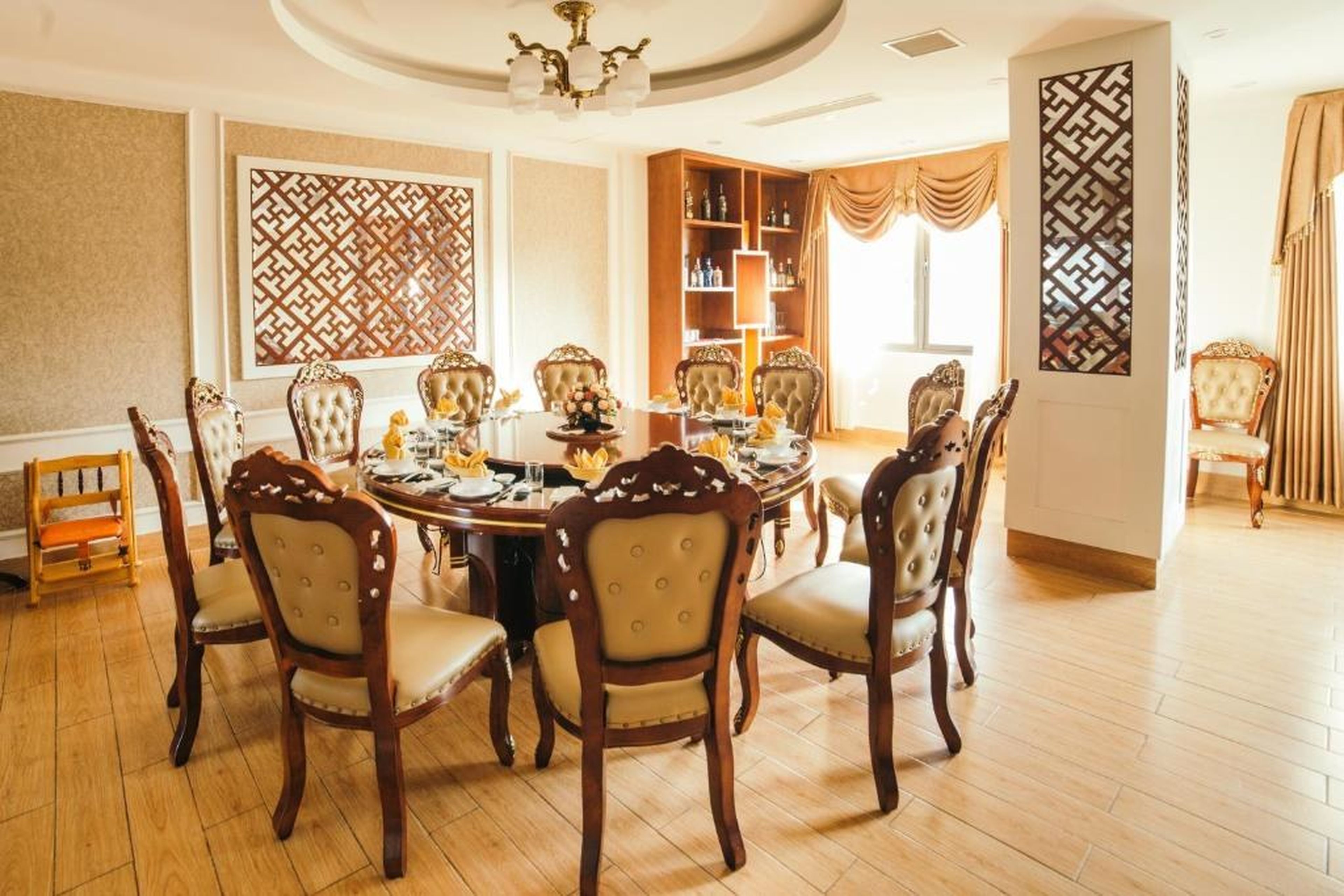 Grand Móng Cái Hotel - Hình 49