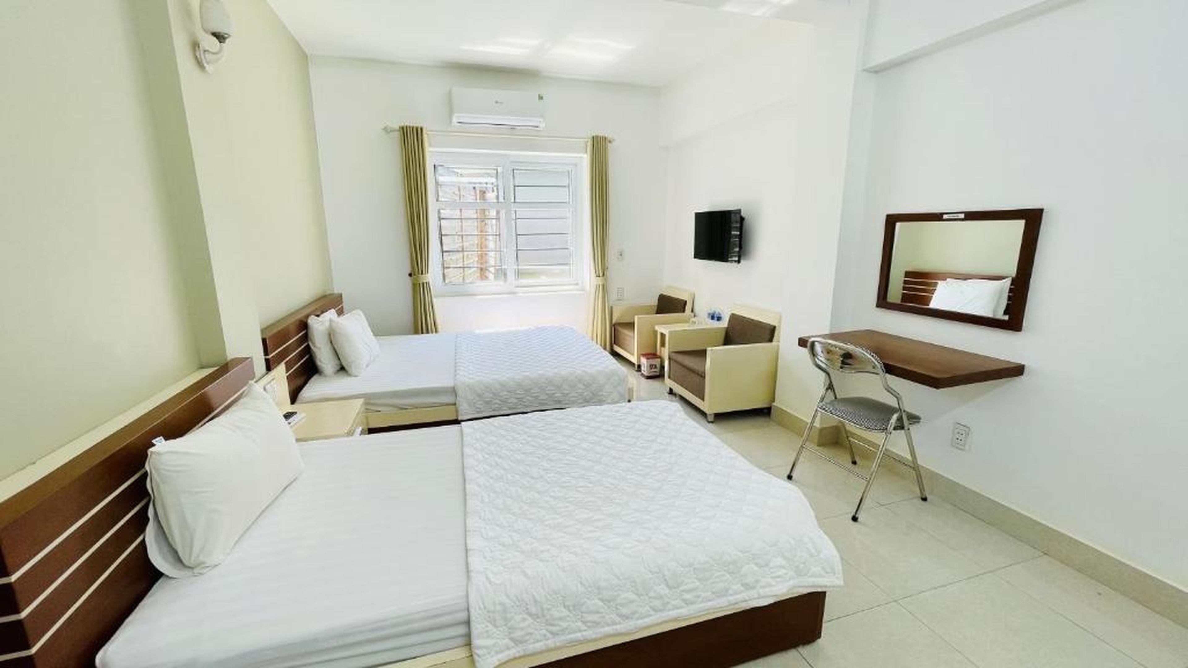 The Light Hostel - Hình 12