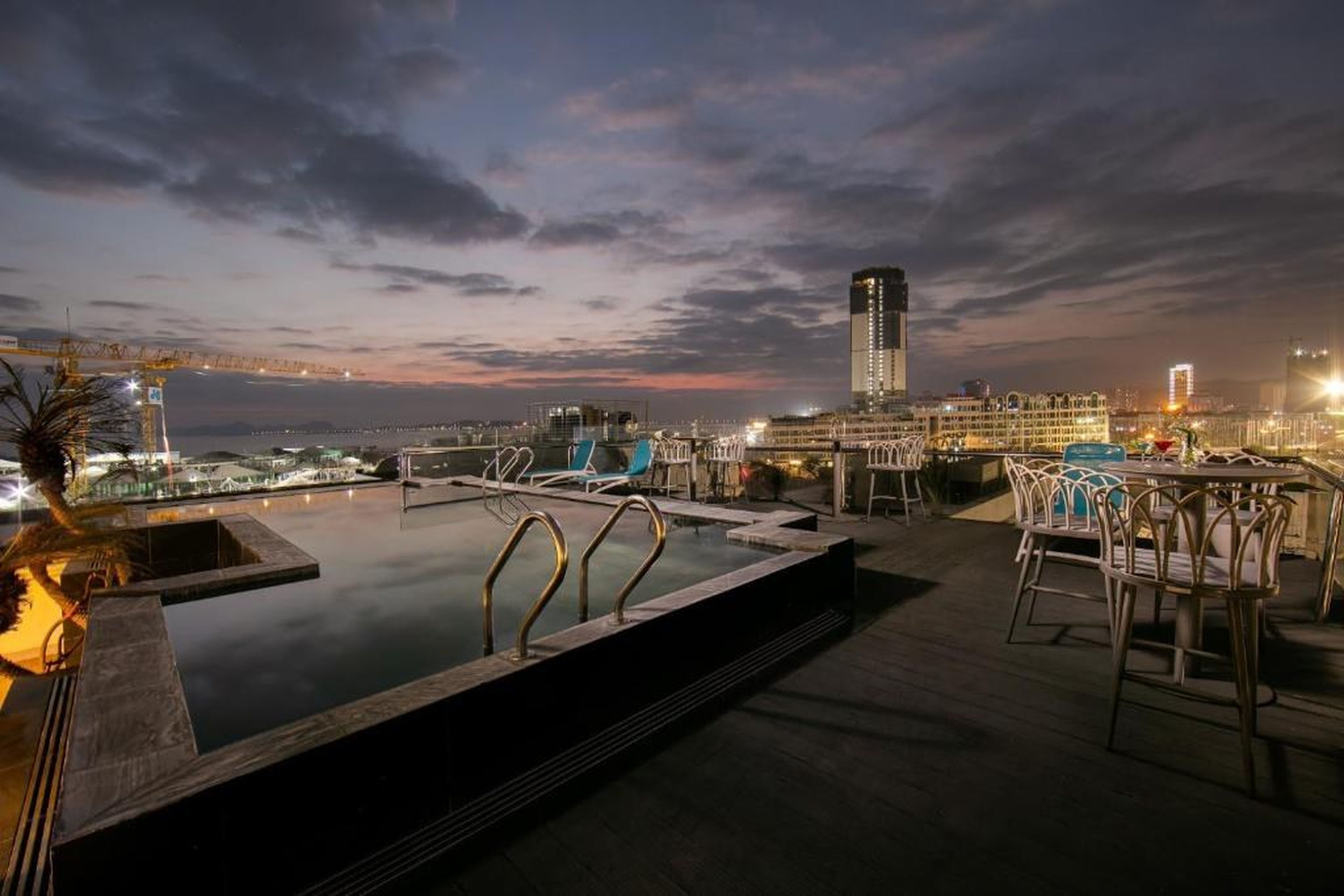Green Suites Hotel - Hình 10