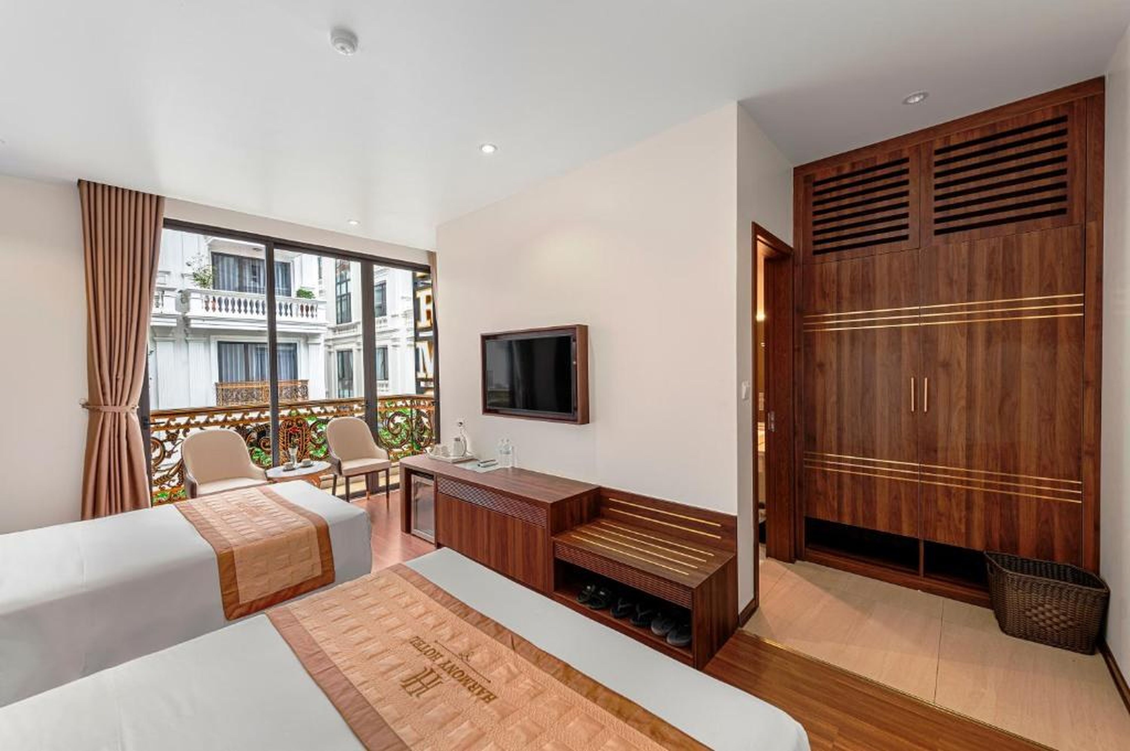 Harmony HaLong Hotel - Hình 4