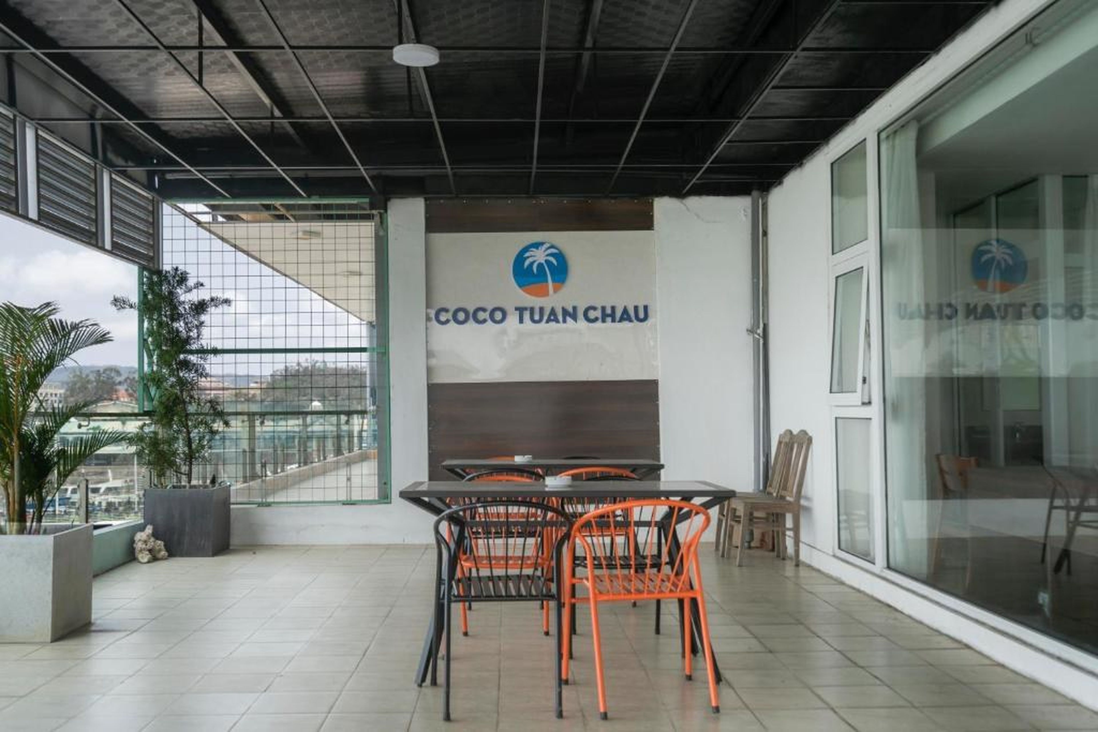 COCO Tuan Chau Hotel - Hình 33