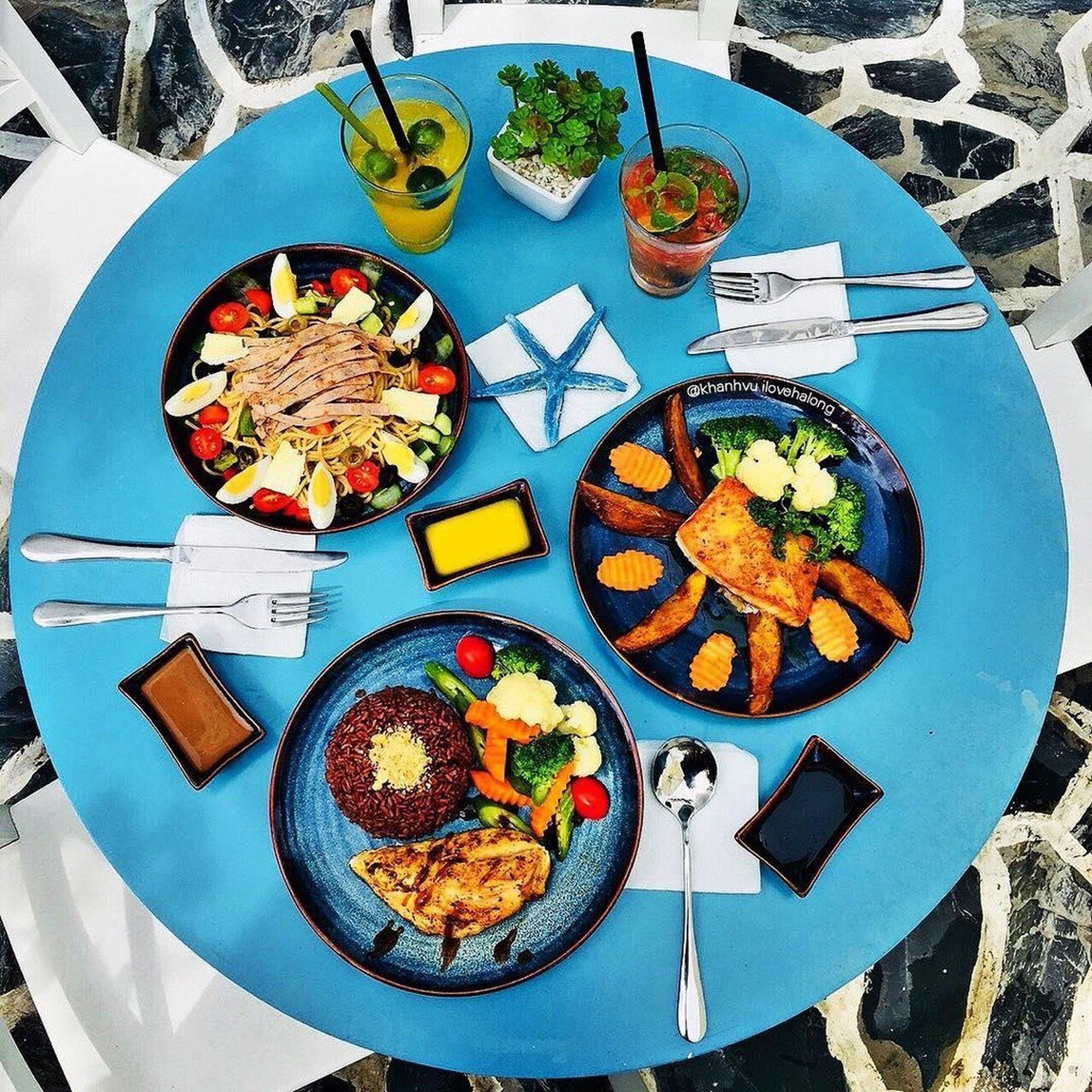 Top 8 Cafés in Ha Long with Stunning Instagrammable Corners - Hình 20