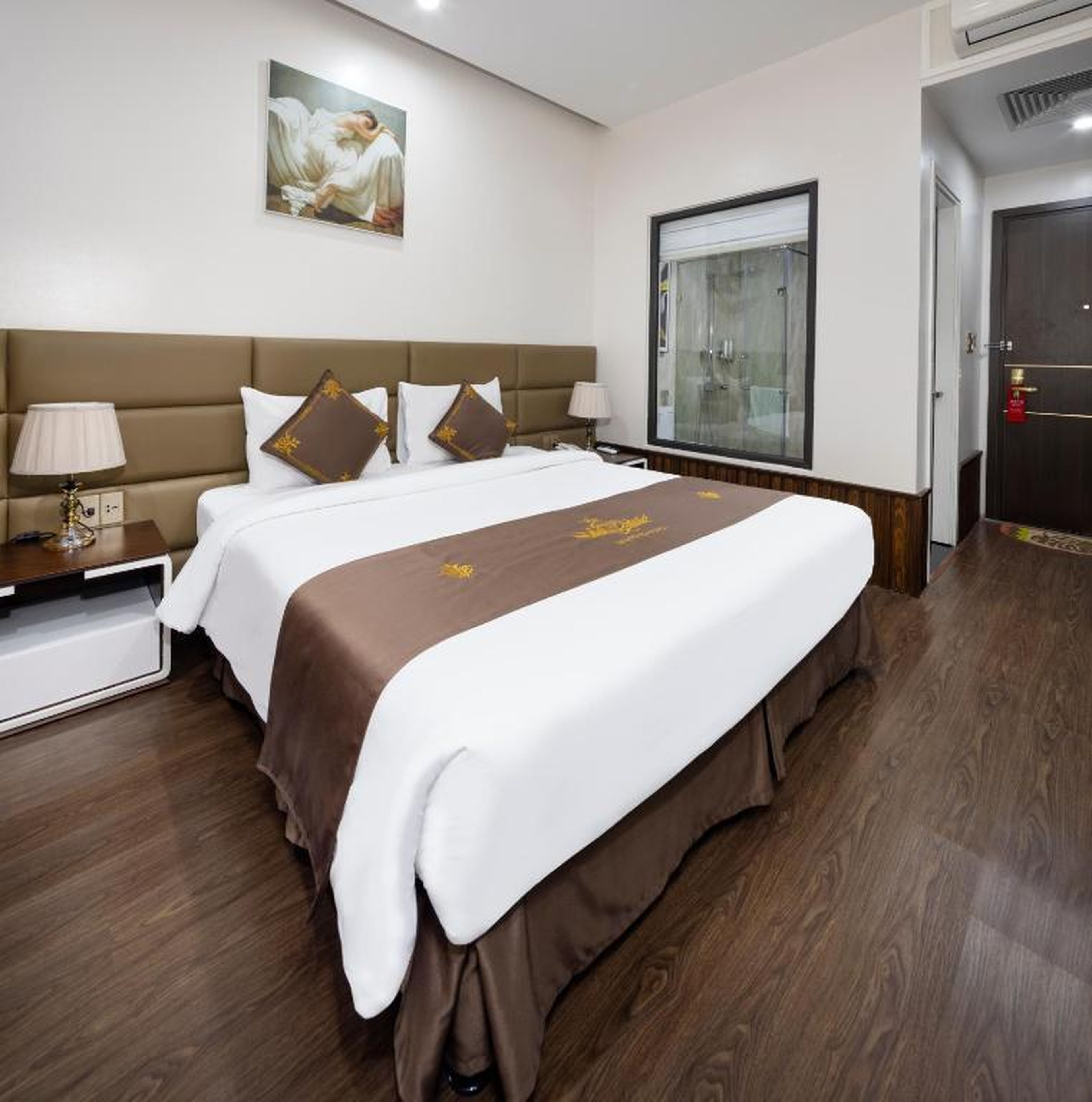 Diamond Luxury Hotel - Hình 43