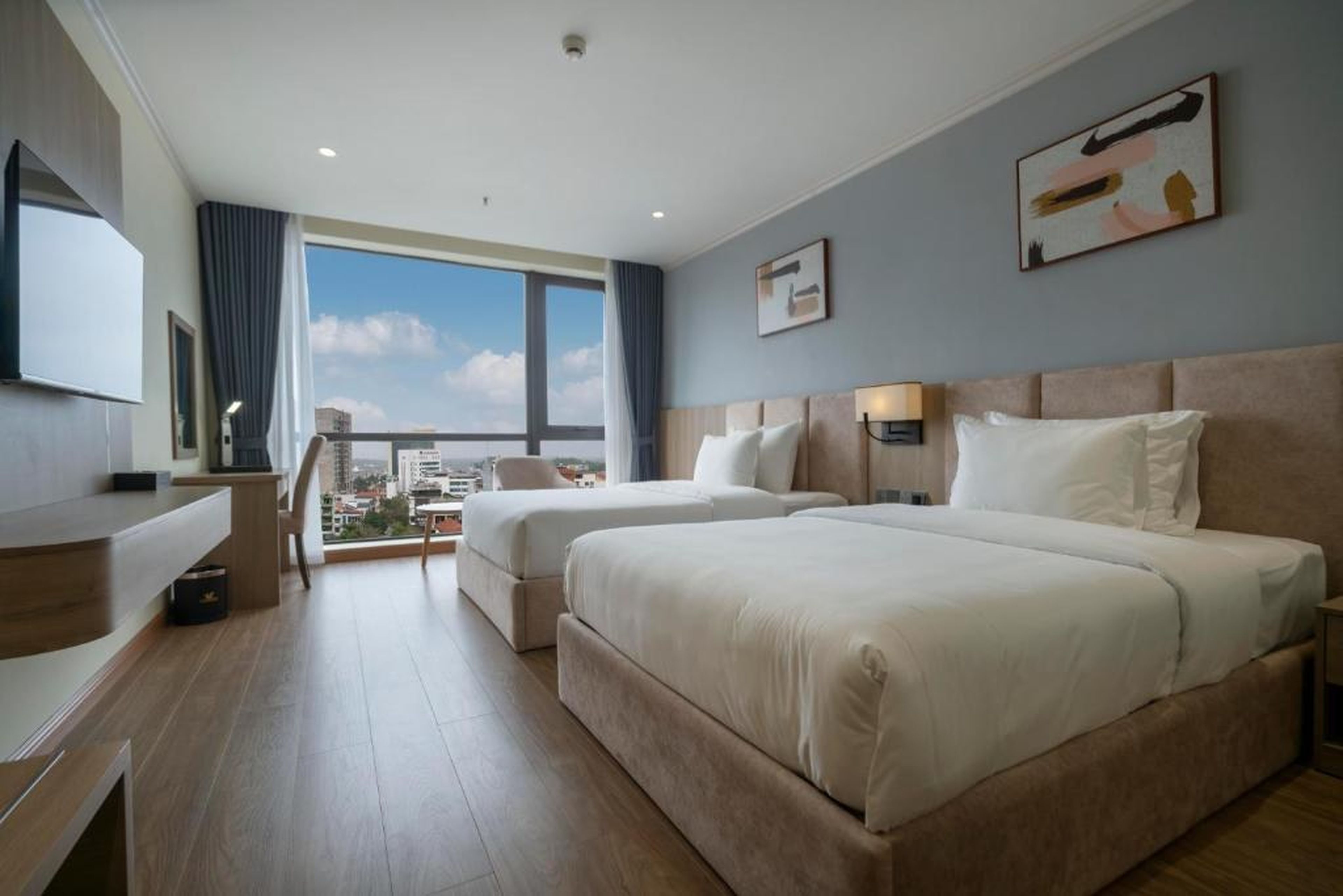 Hùng Vương Hotel - Stay 24h - Hình 32