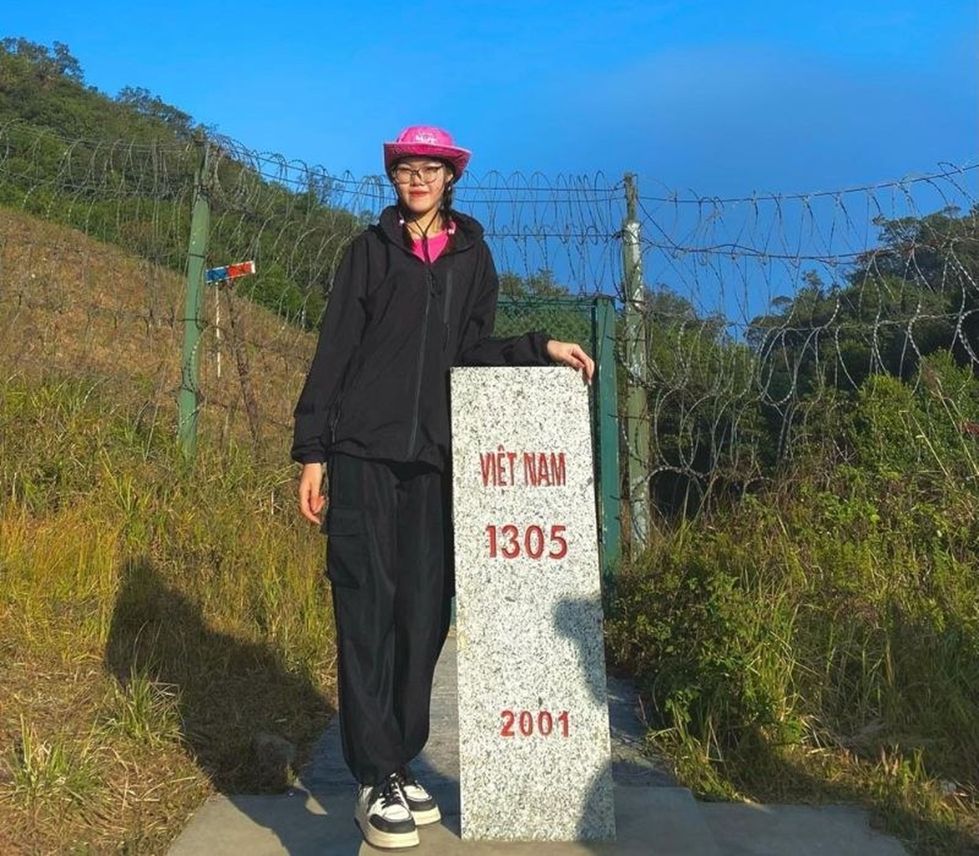 빈리우 공룡의 등뼈: 억새철 트레킹 경험 가이드 - Hình 4