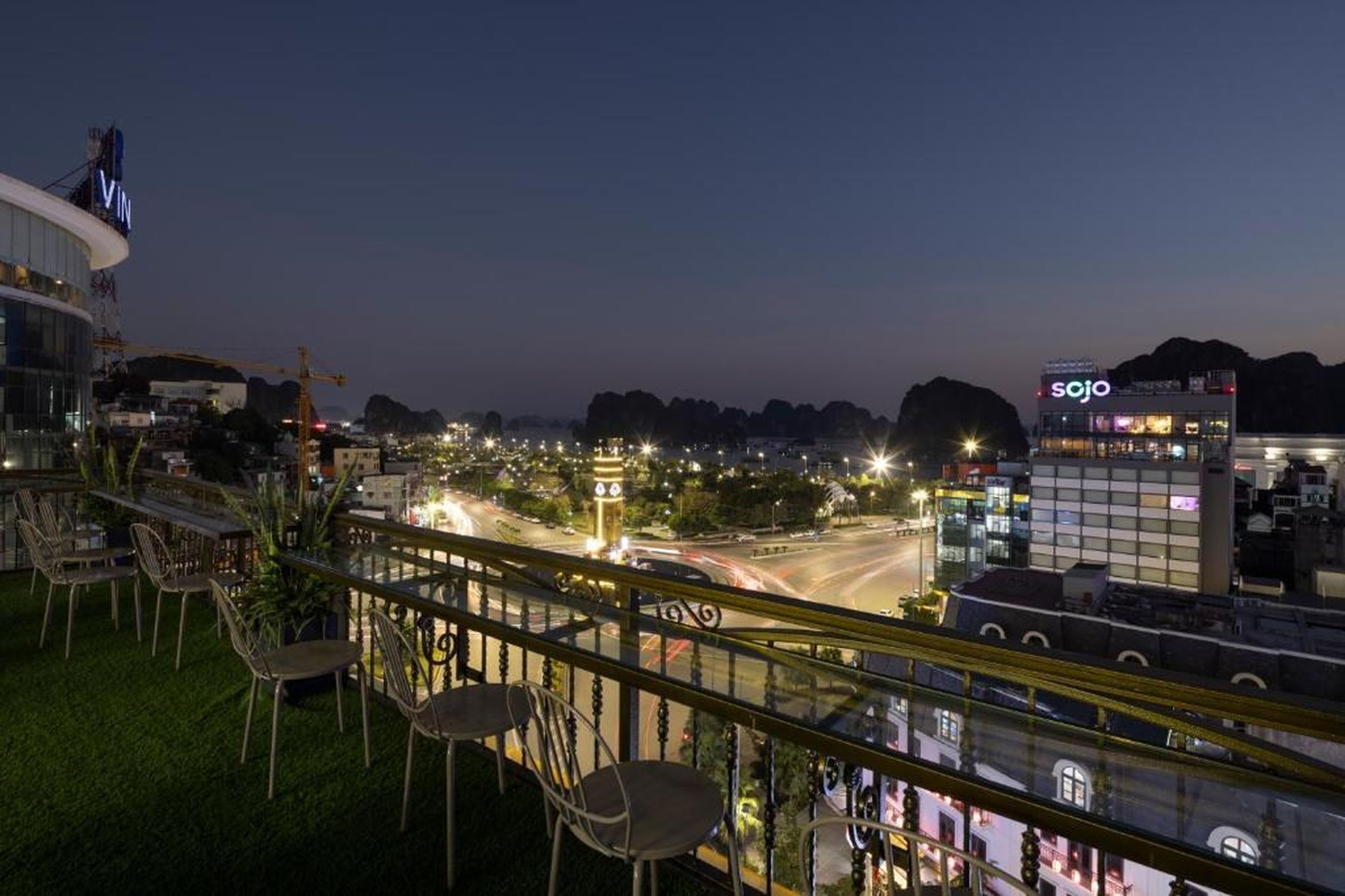 Diamond Luxury Hotel - Hình 17