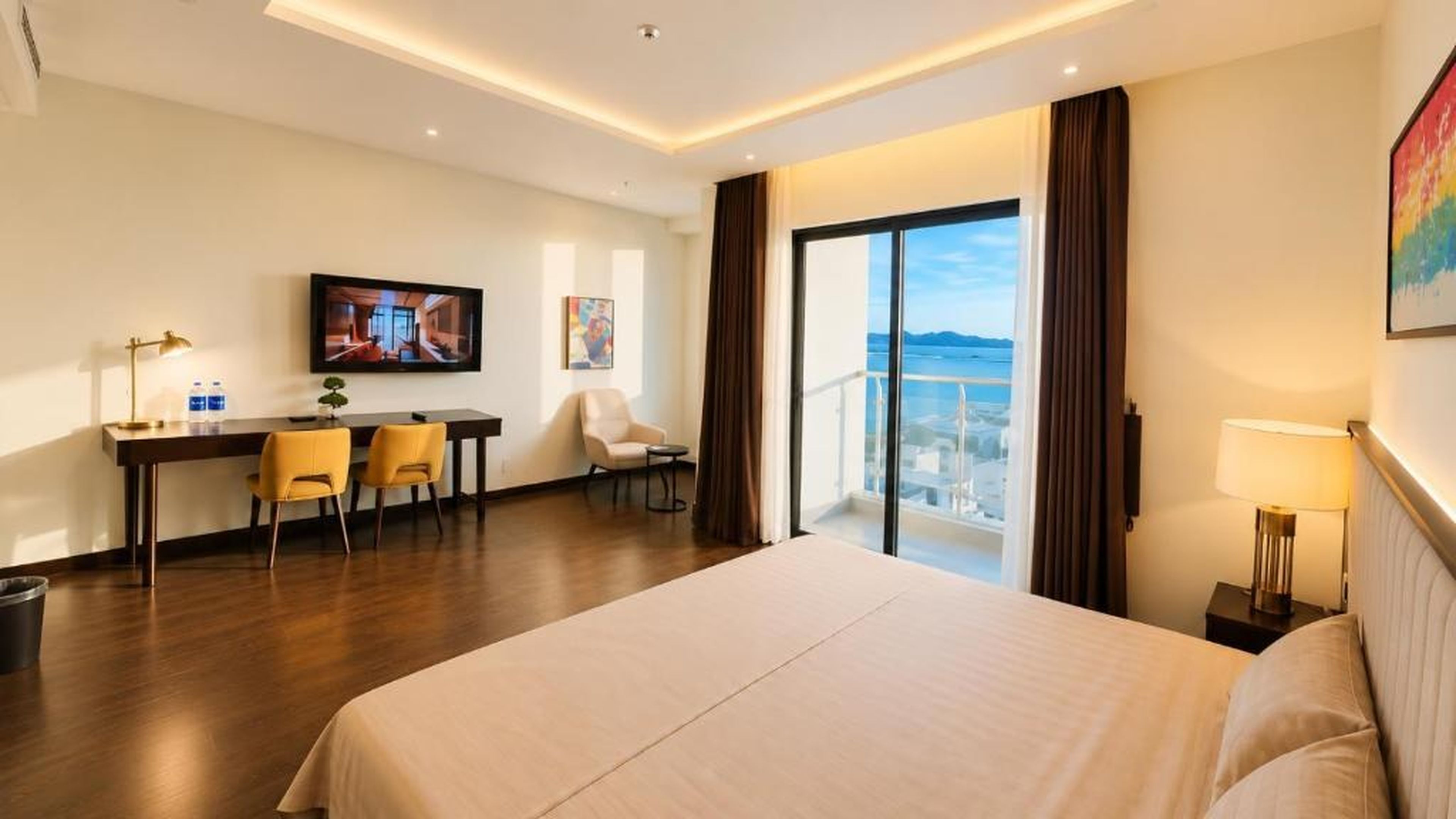 căn hộ Home Stay Sapphire S2 tiêu chuẩn khách sạn view thành phố Hạ Long rất đẹp - Hình 3