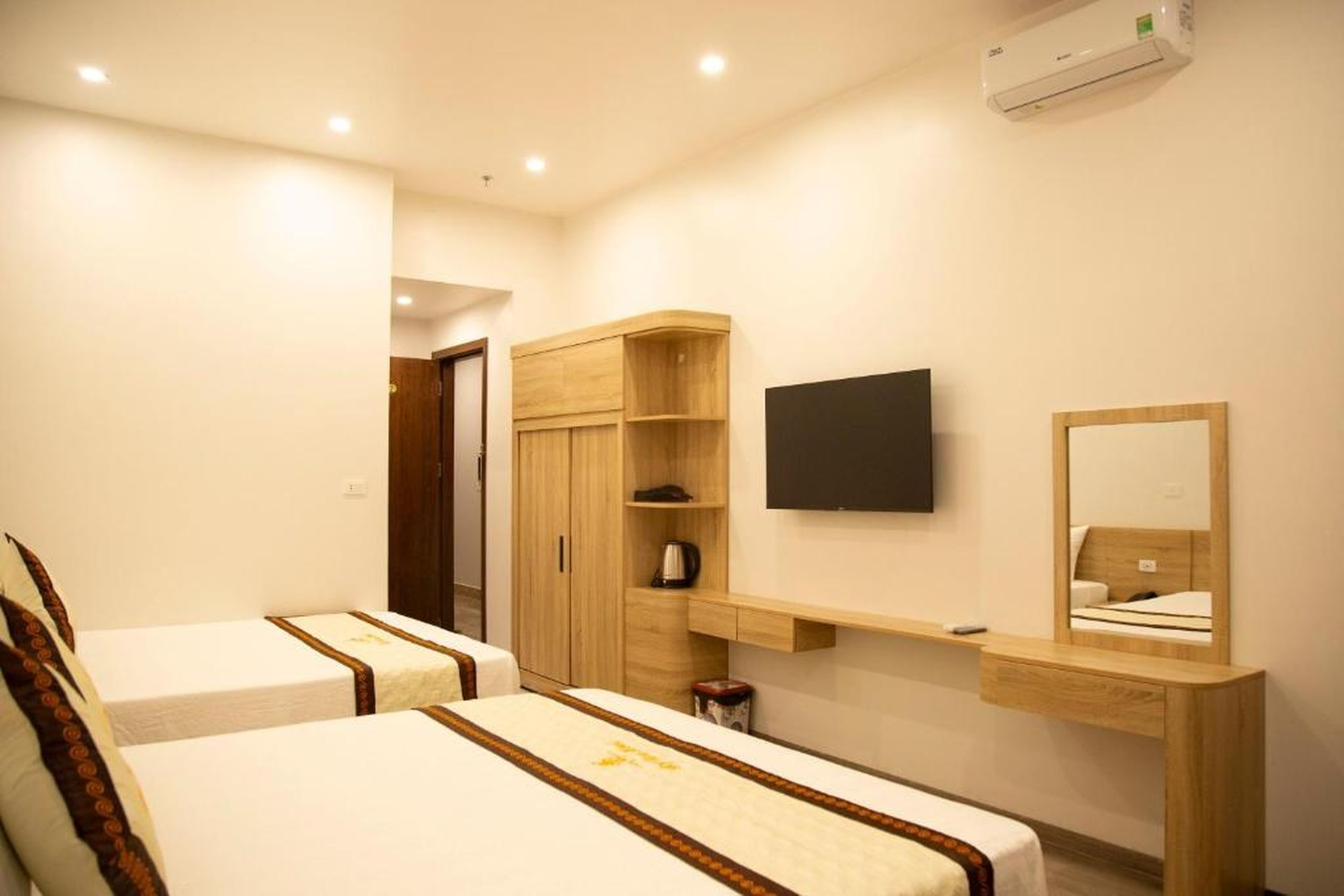 khách sạn Sky New Uông Bí, tỉnh Quảng Ninh - Hình 7