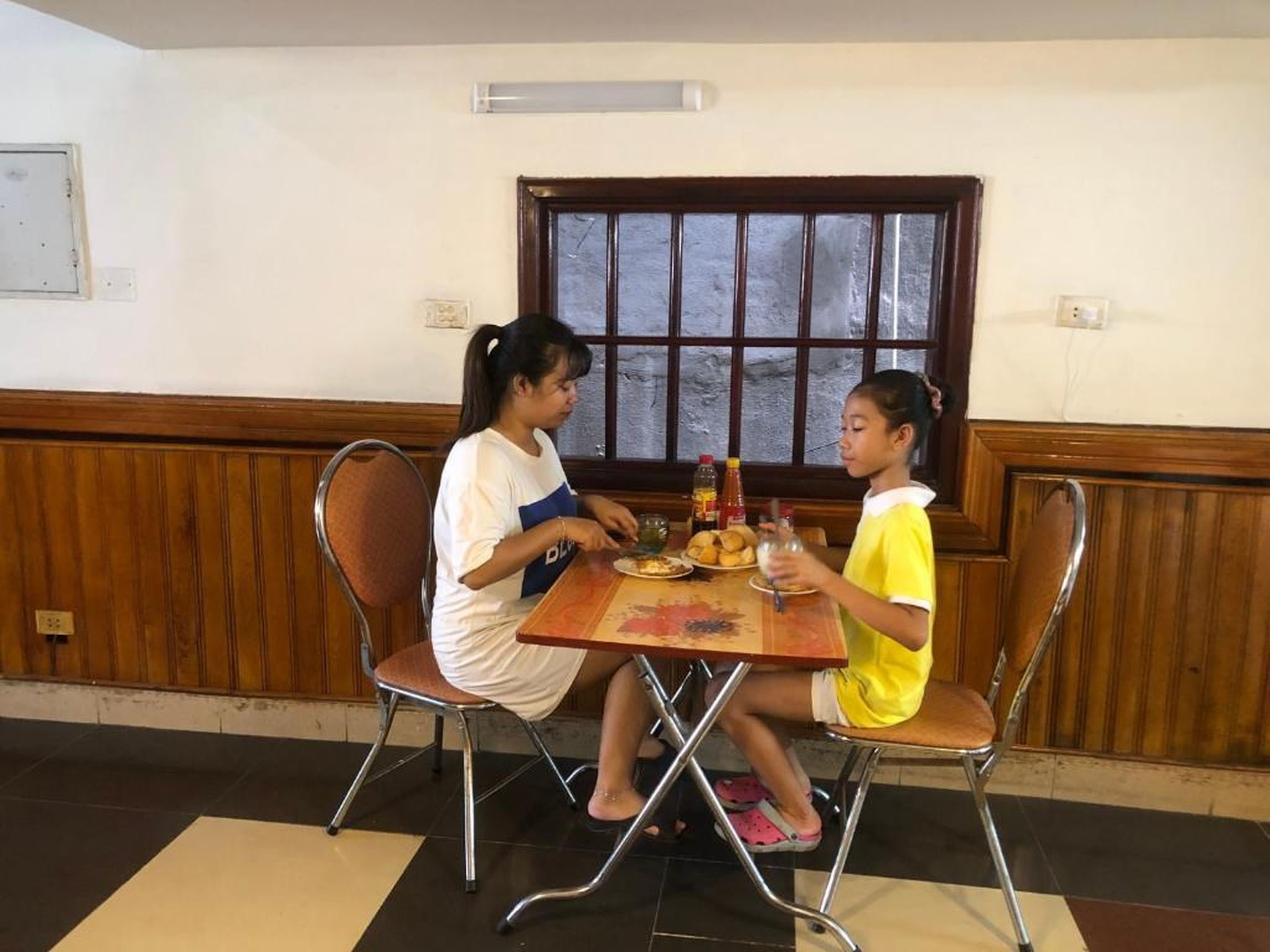 Viet Nhat Halong Hotel - Bai Chay - Hình 16
