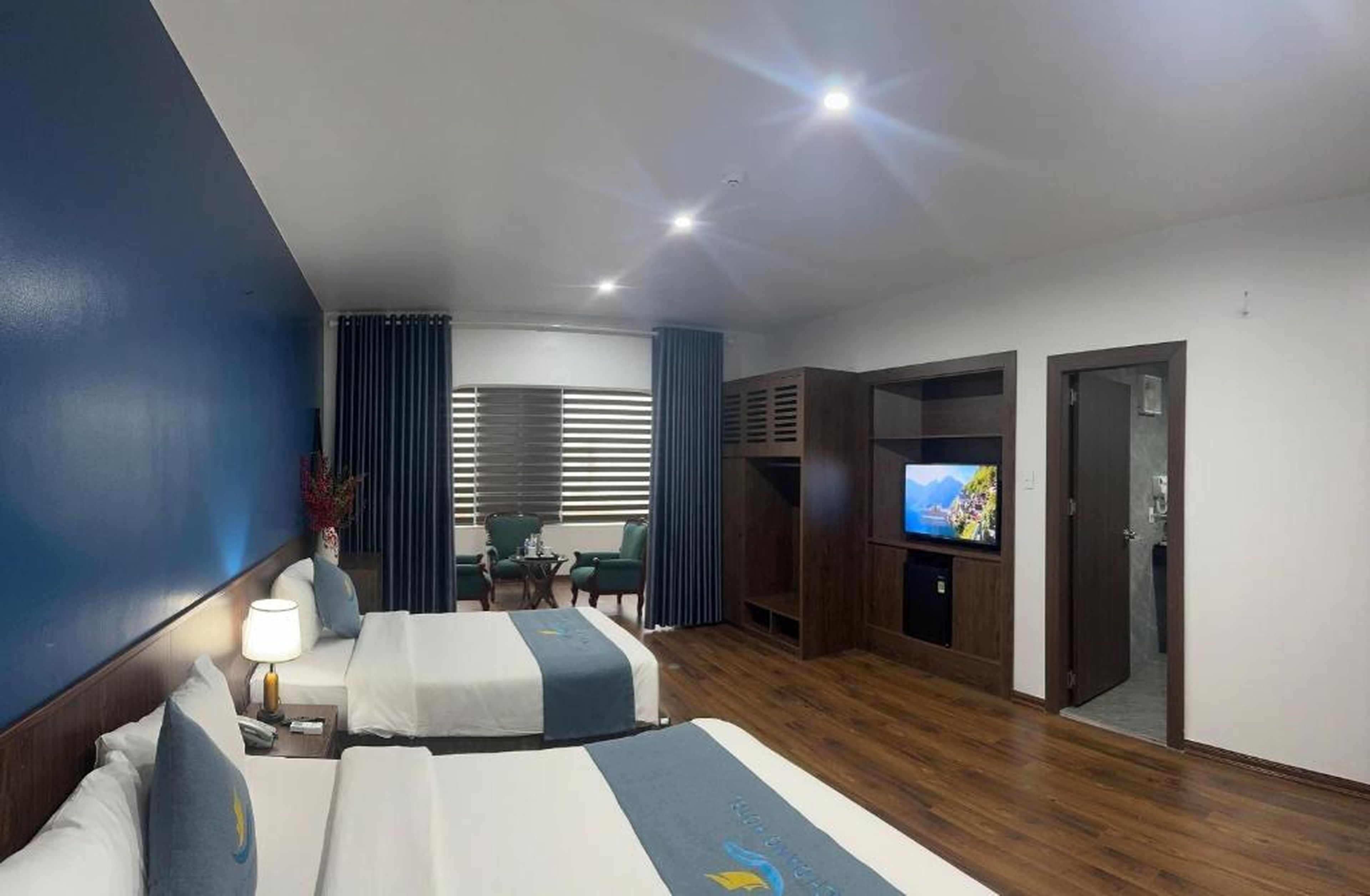 Bạch Đằng Hạ Long Hotel - Hình 11