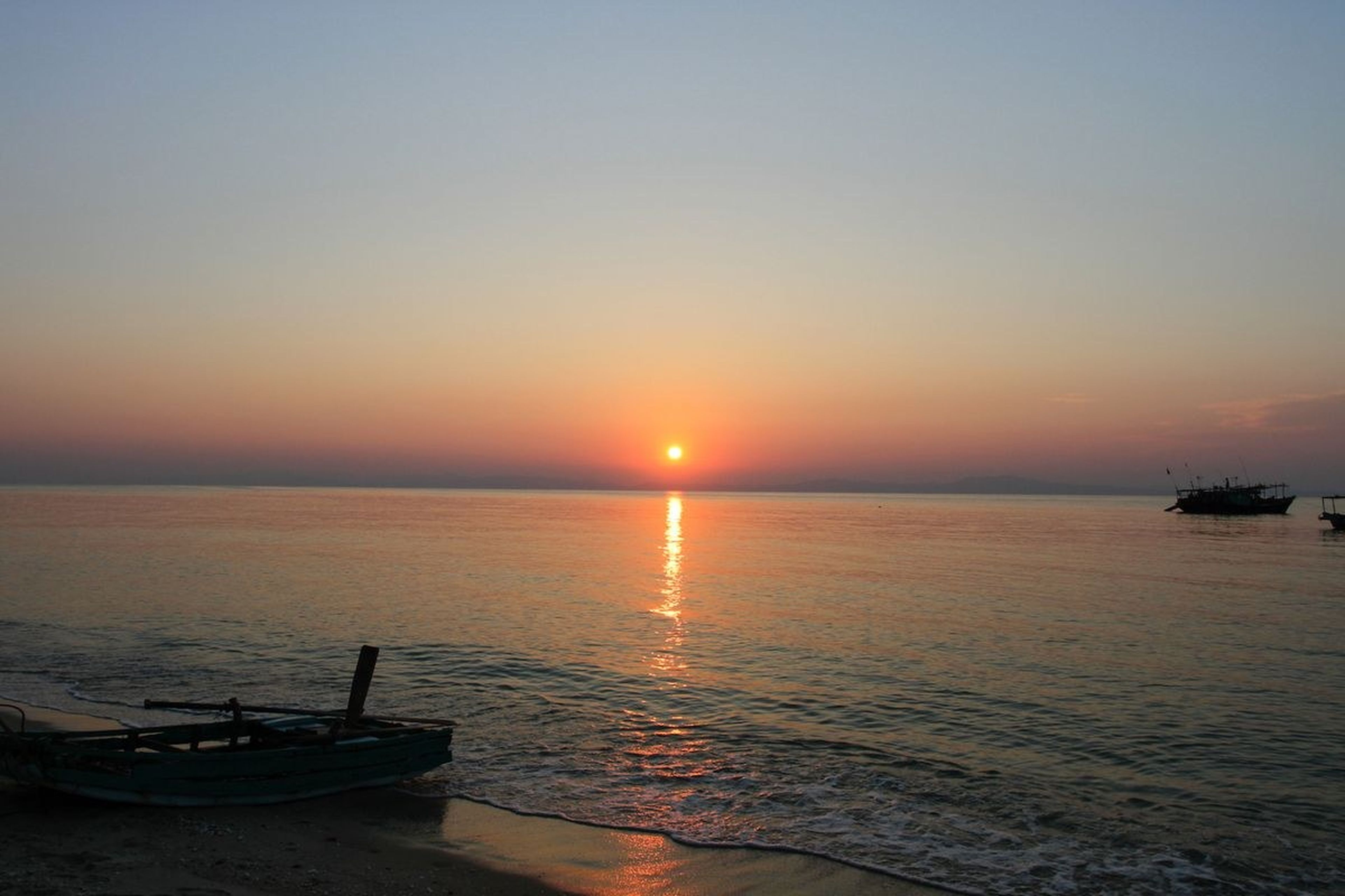 Discover Cô Tô Island, a Captivating Blue-Sea Destination - Hình 16