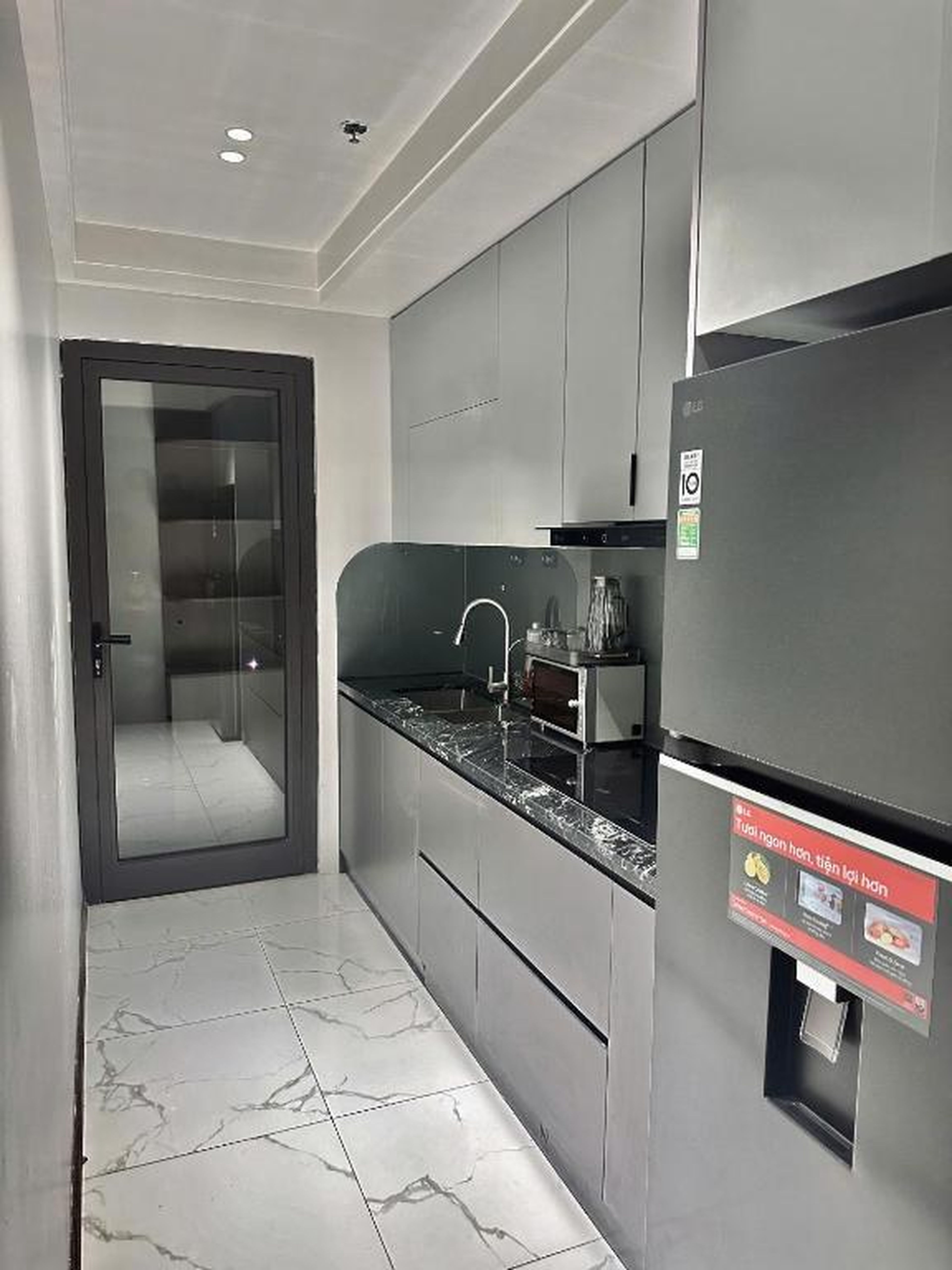 Apartment on 20th & 31st floor, Bai Chay Bridge & Ha Long Bay view - Hình 38