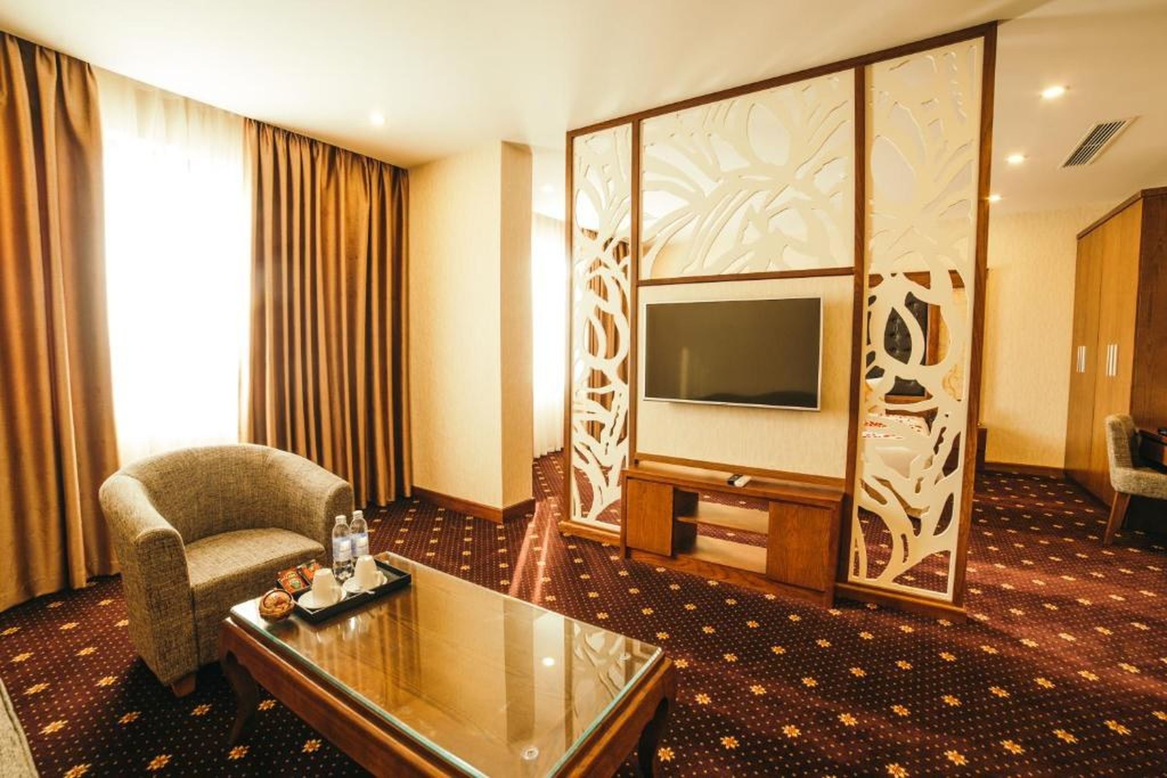 Grand Móng Cái Hotel - Hình 14