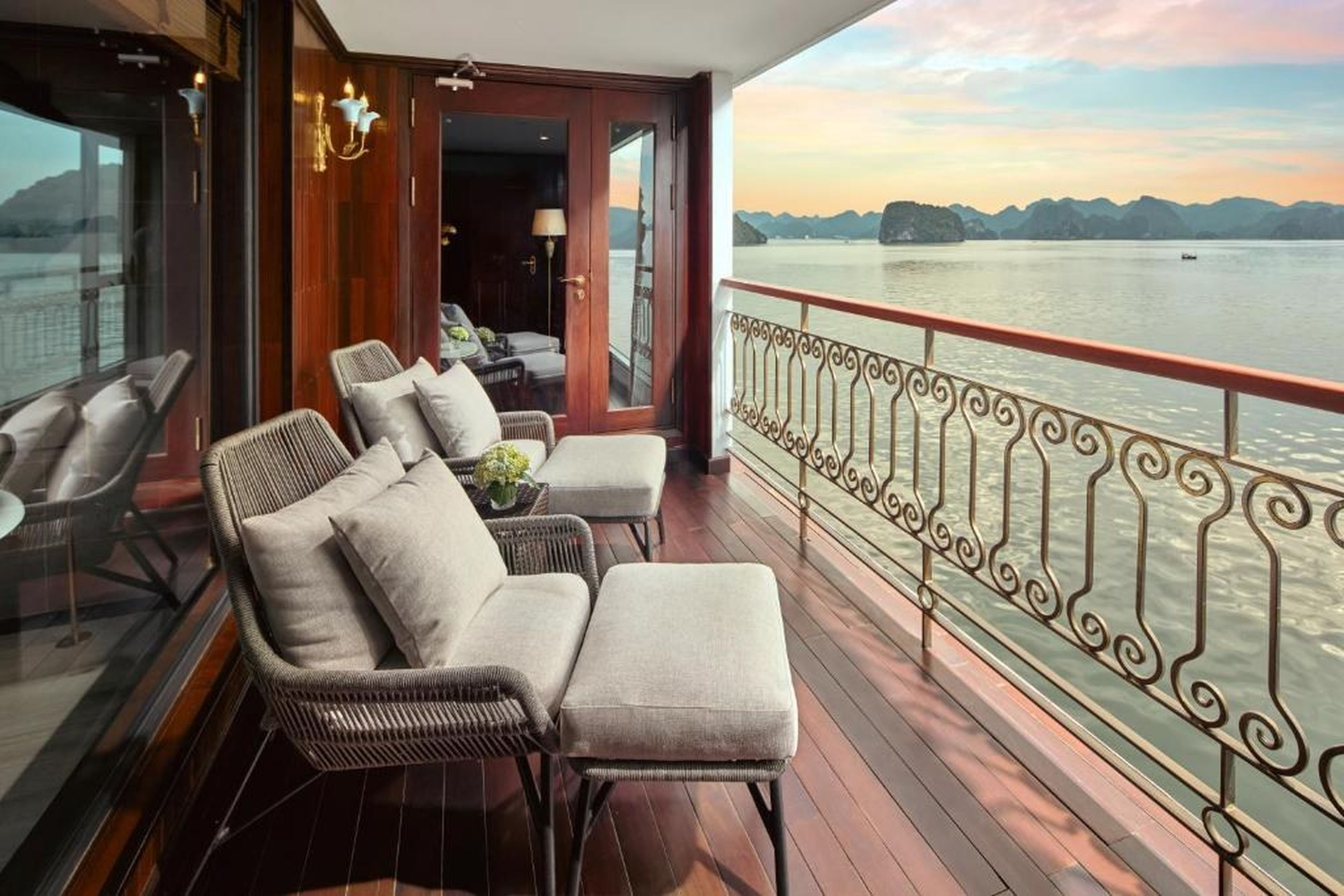 Indochine Premium Halong Bay - Hình 12