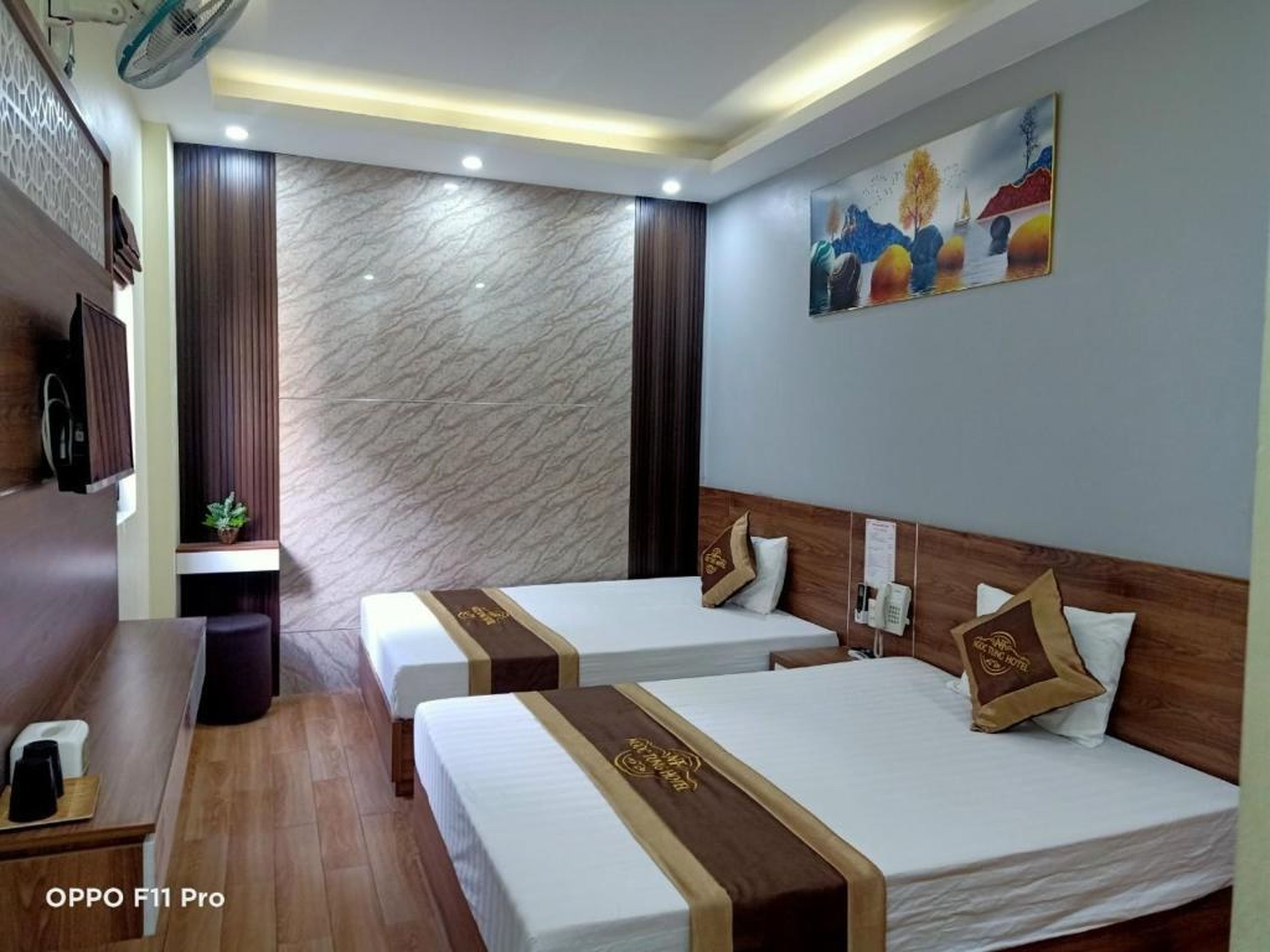 Ngọc Tùng Hotel - Hình 15