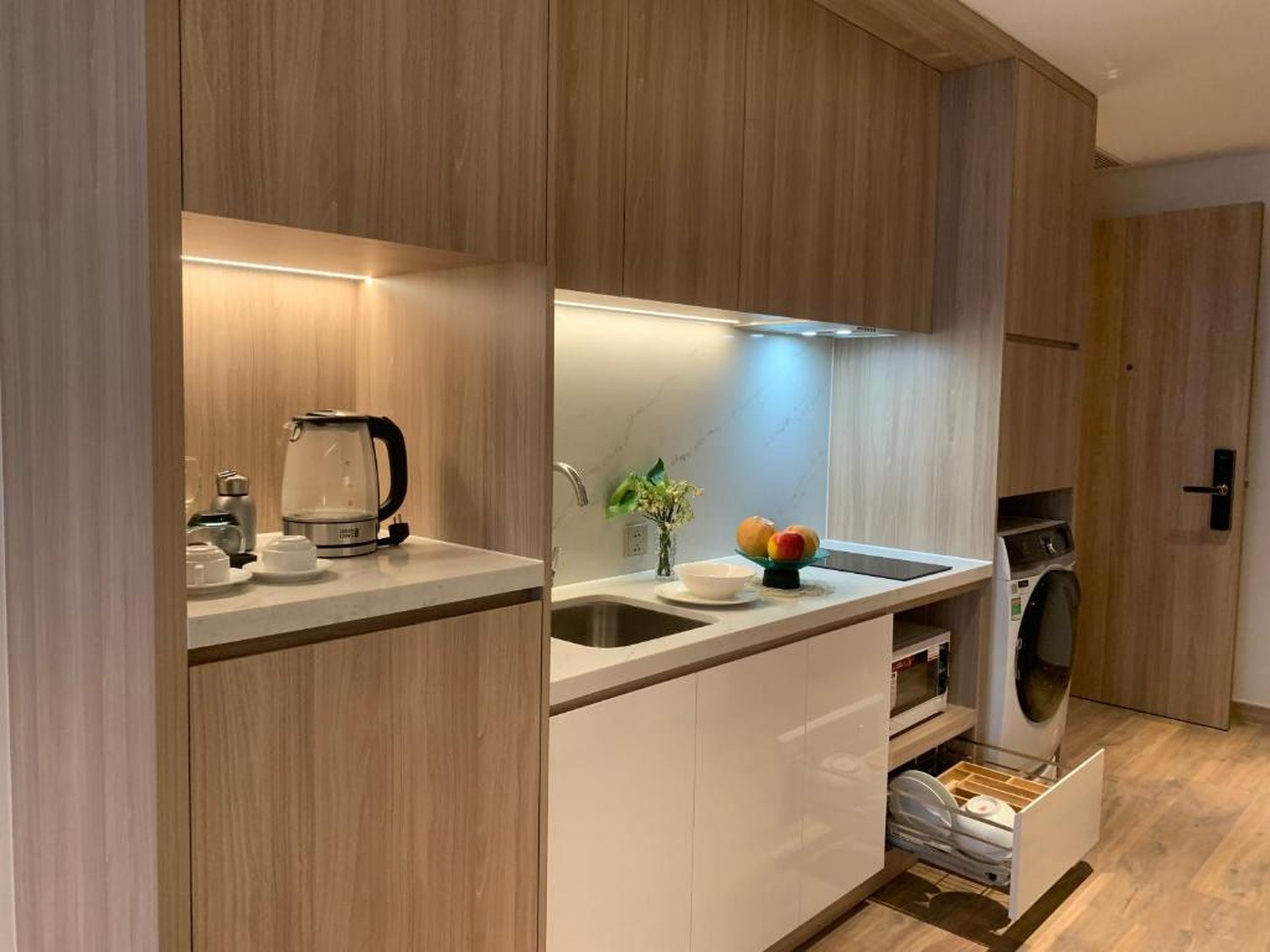 HB Serviced Apartment - Alacarte Hạ Long - Hình 23