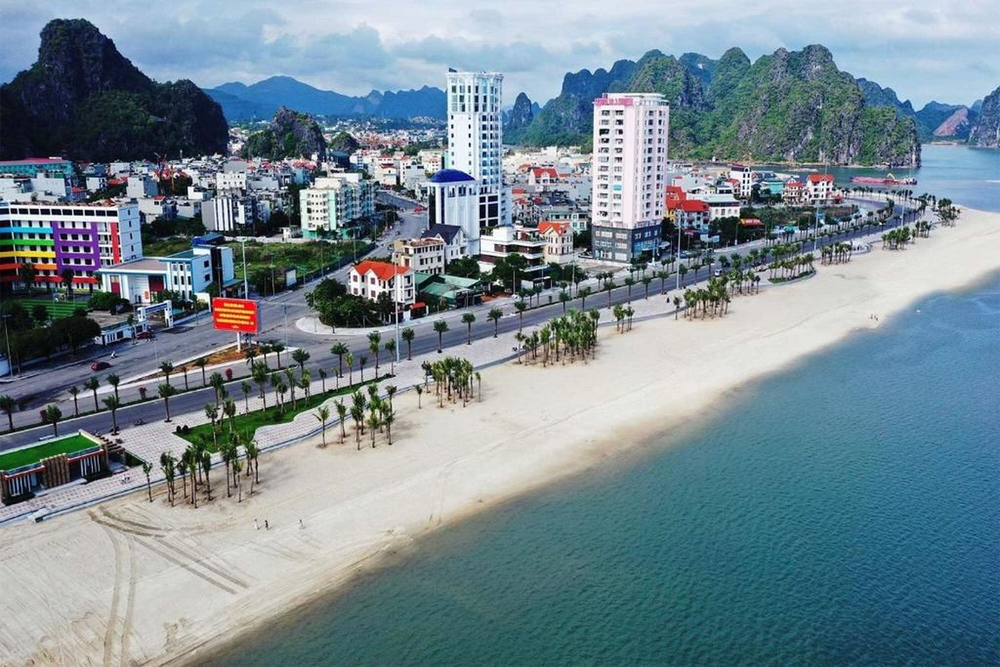 Harmony HaLong Hotel - Hình 11