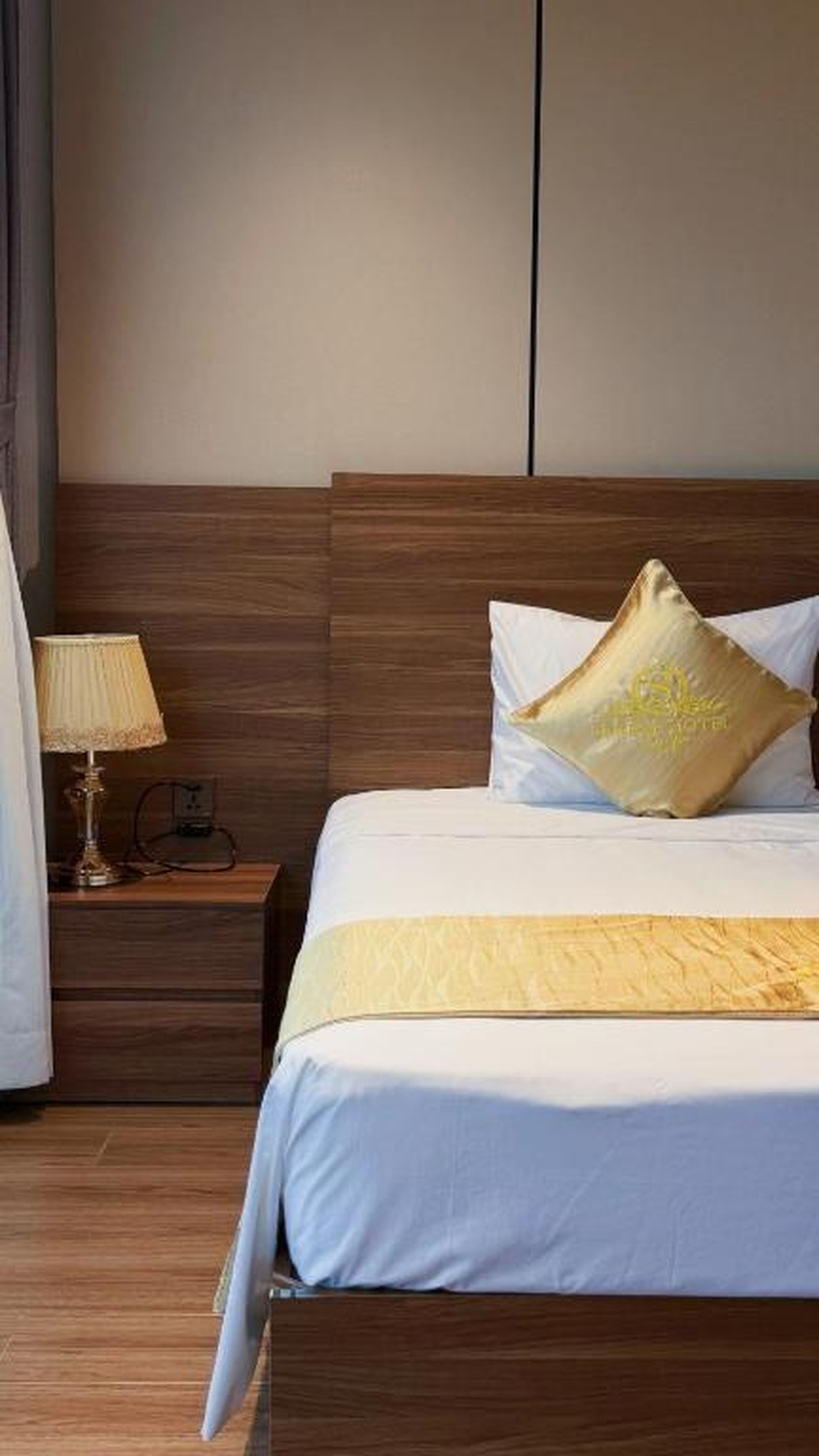 Serene Hotel - Hình 10