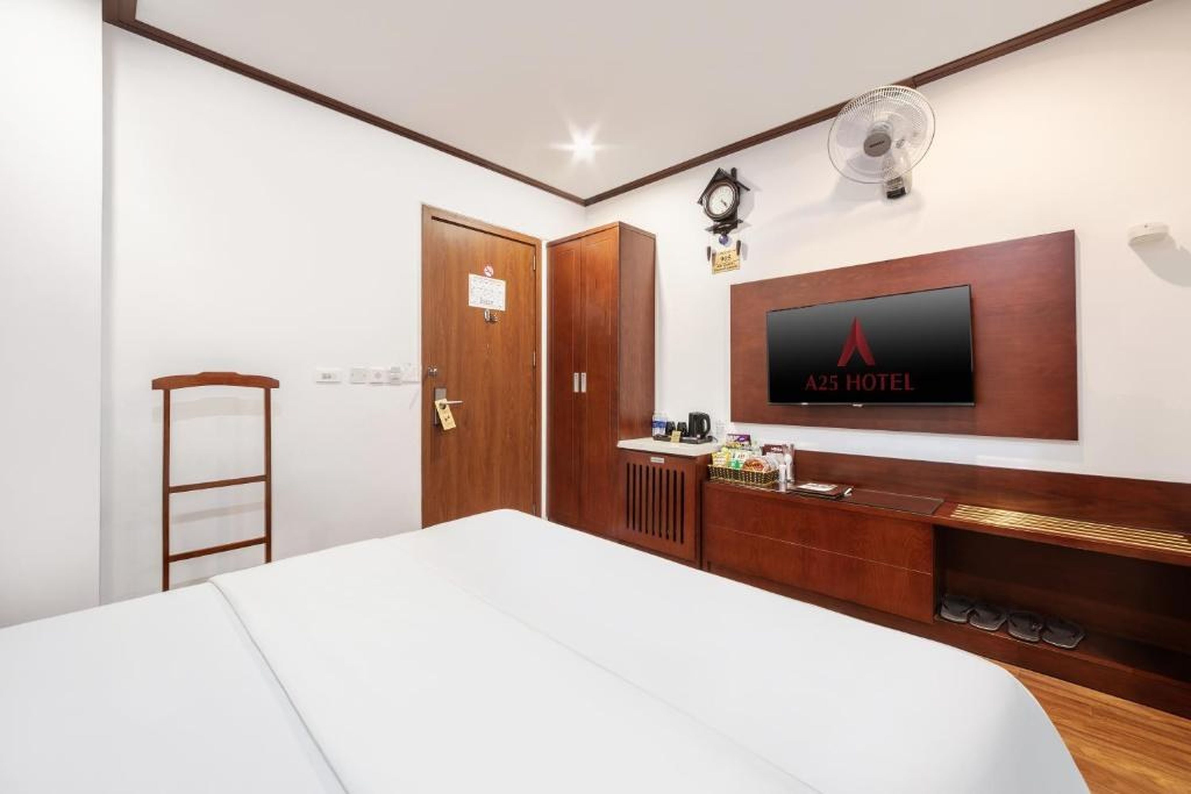 A25 Premium Hotel - Bãi Cháy Hạ Long - Hình 14