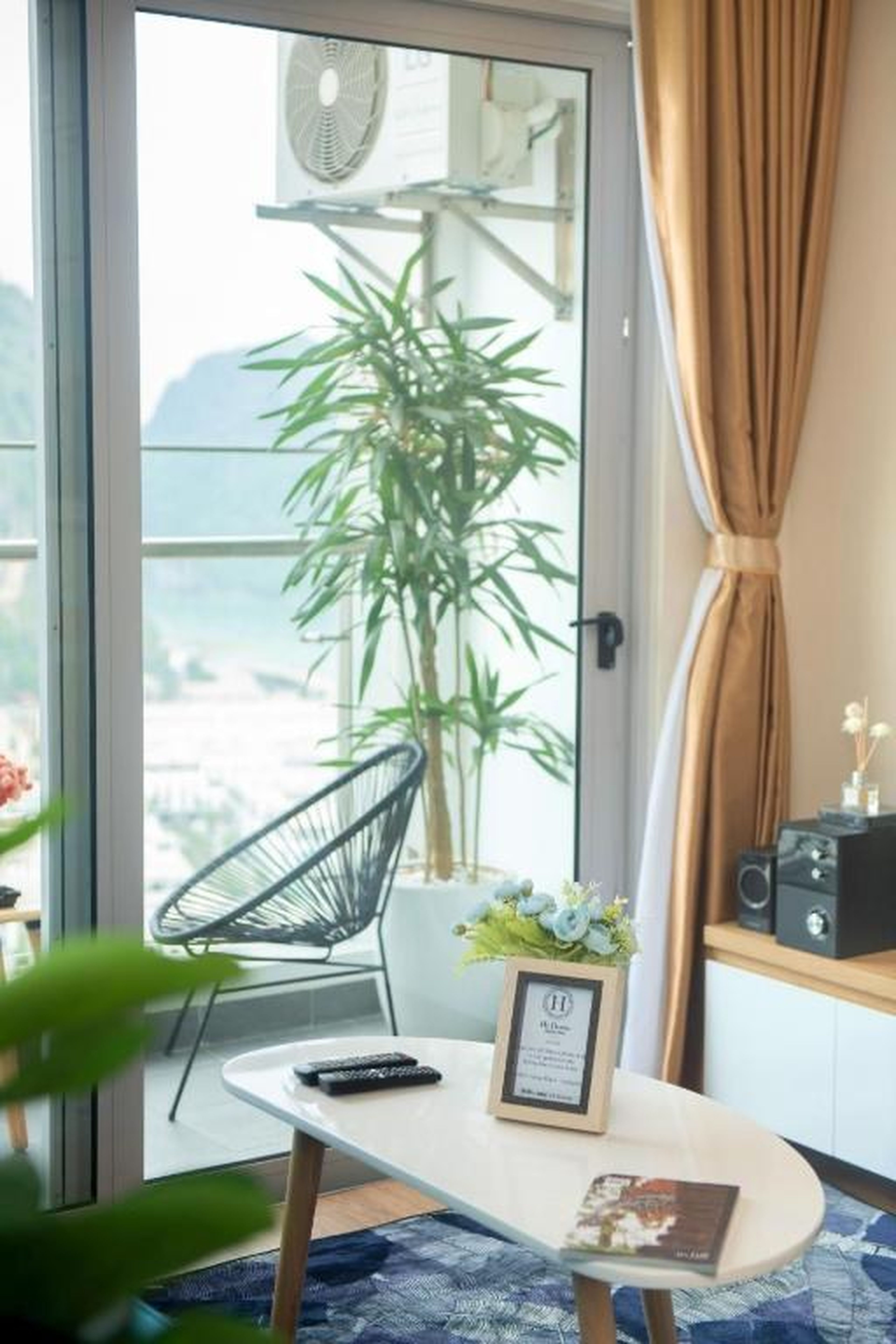 Hi-Home HALONG BAY Apartment SEA VIEW - Hình 17