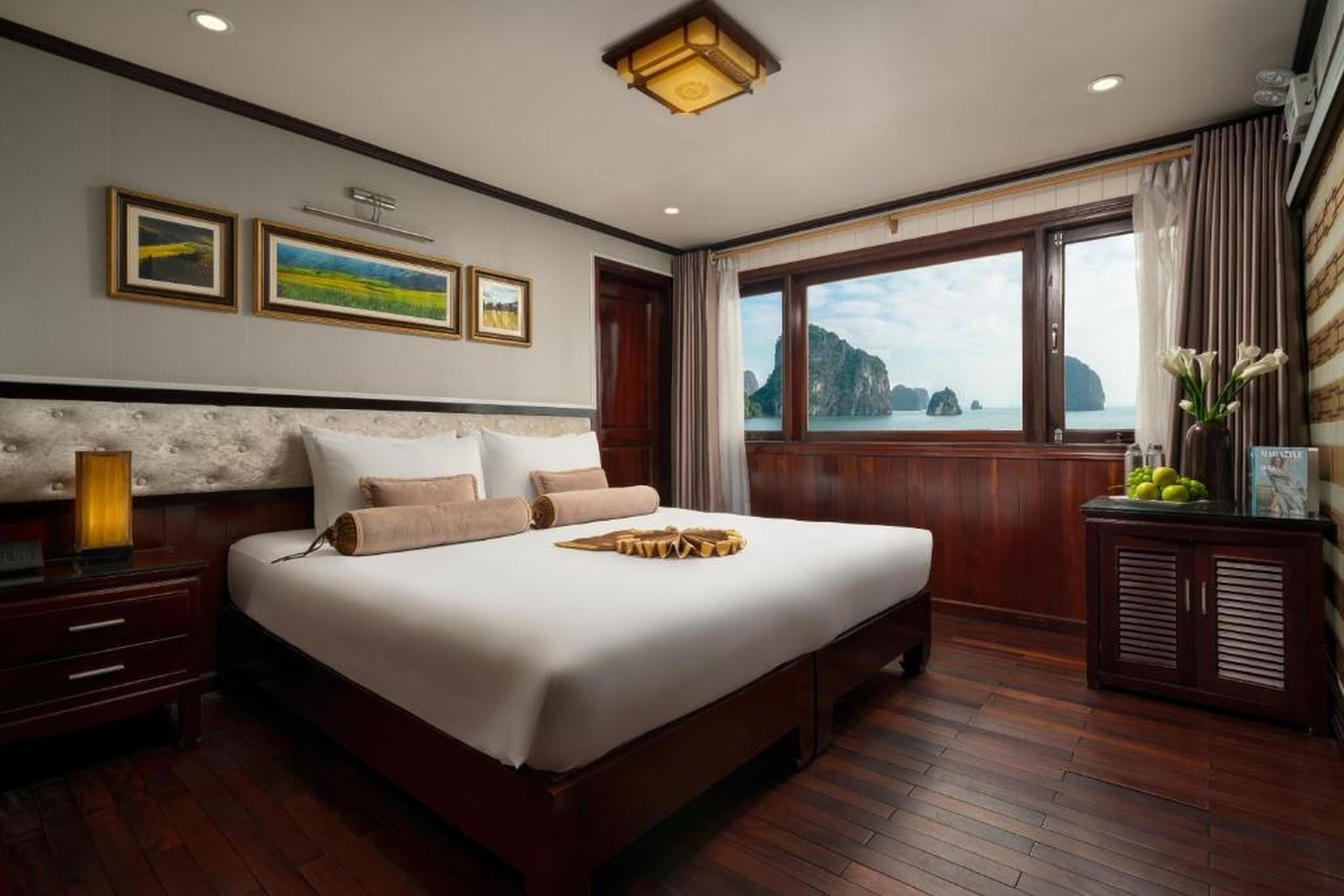 Swan Cruises Halong - Off-the-Beaten-Path Route - Hình 10