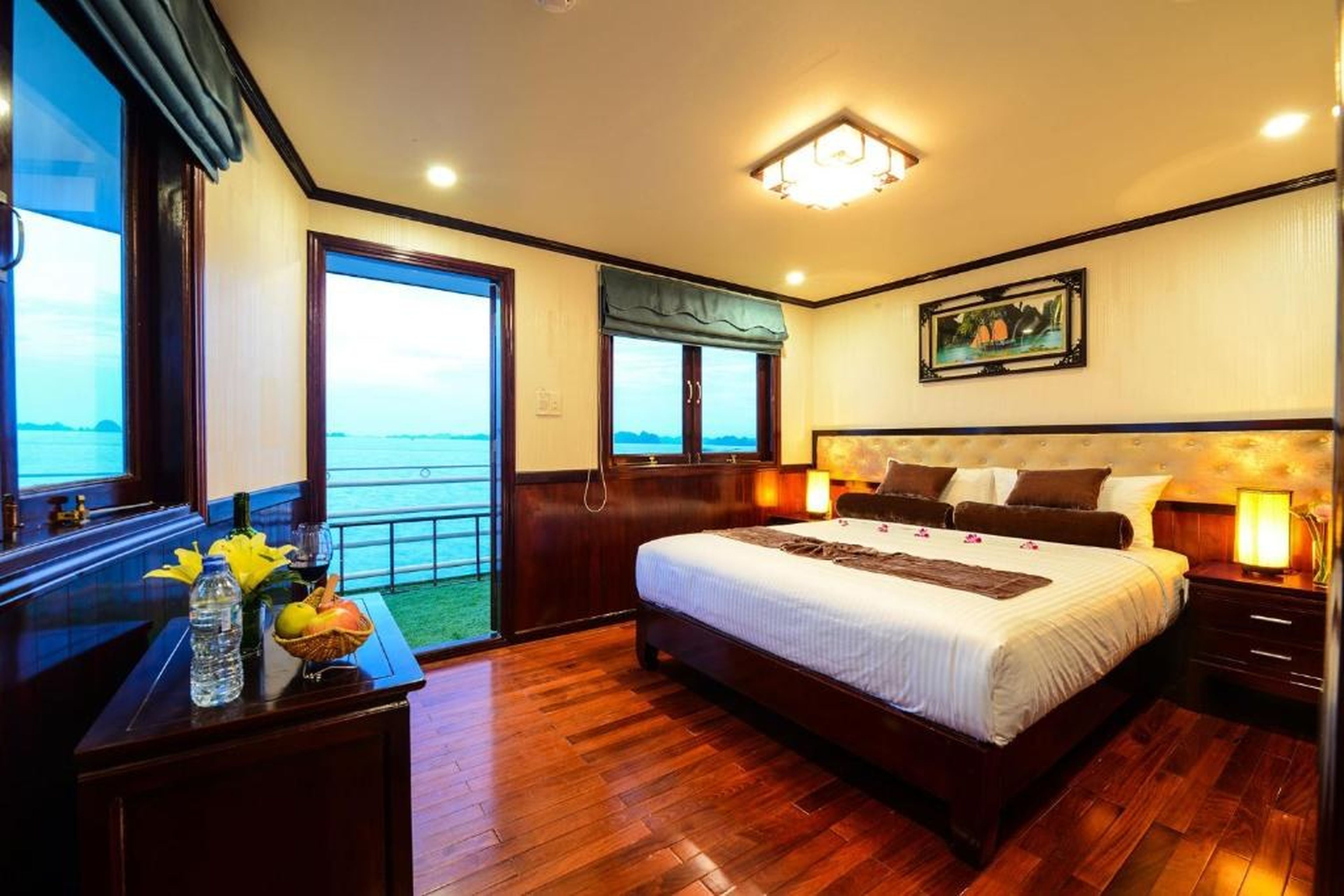 Swan Cruises Halong - Off-the-Beaten-Path Route - Hình 23