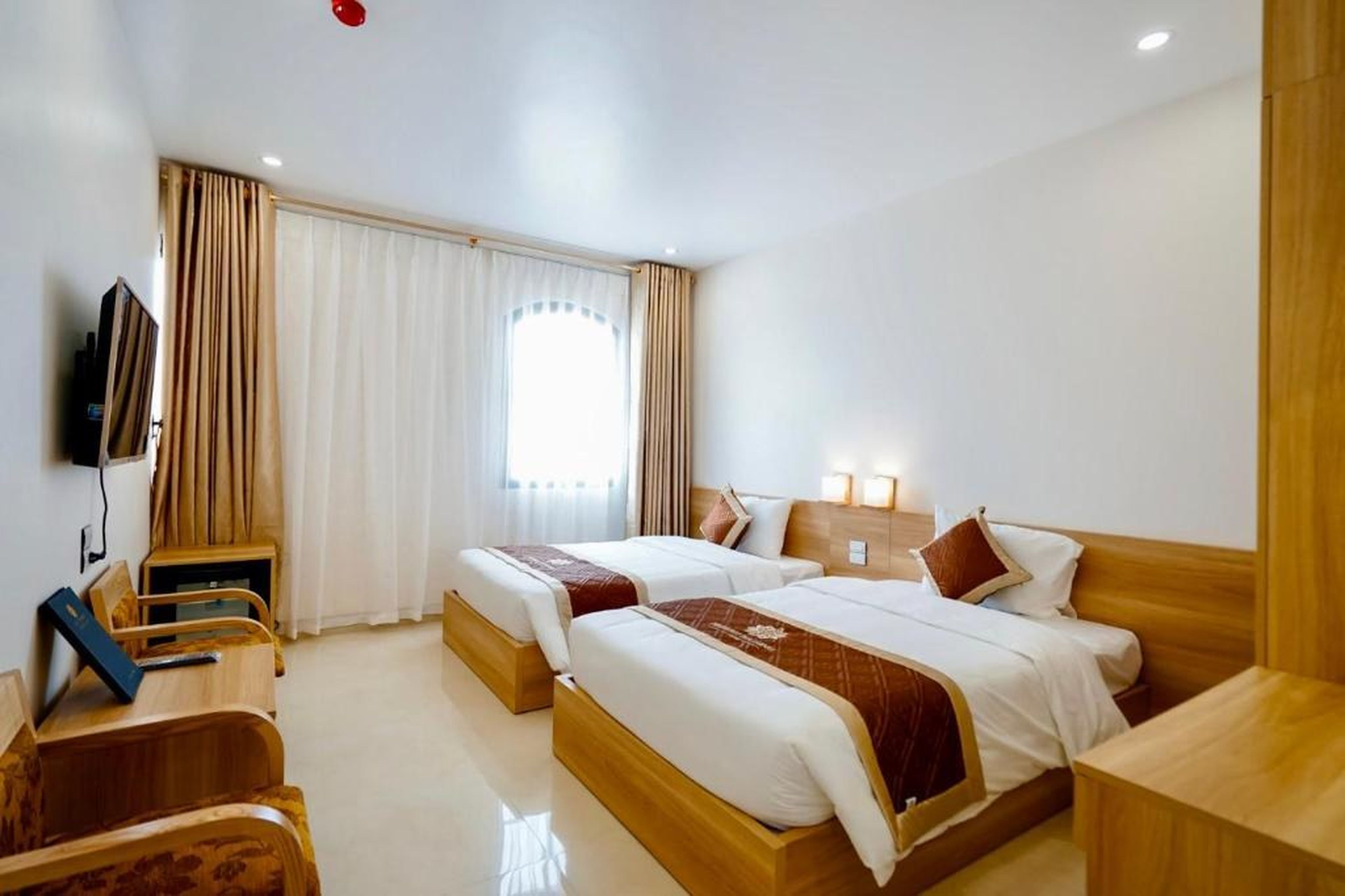 Herriot Hạ Long Hotel - Hình 18