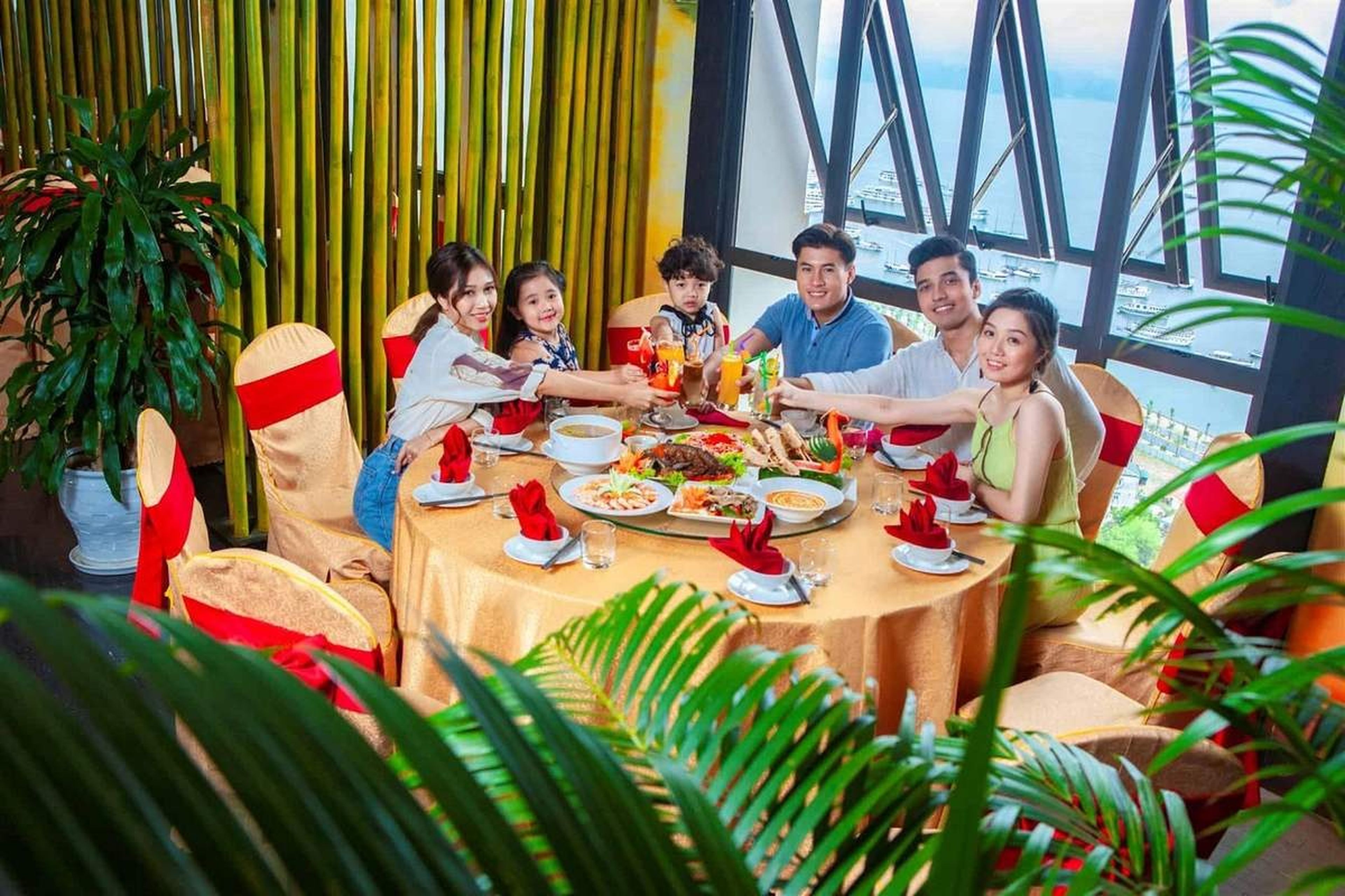 Bữa tiệc vị giác tại Nhà Hàng Taiyo Hạ Long trong khuôn viên Sun World sôi động - Hình 5