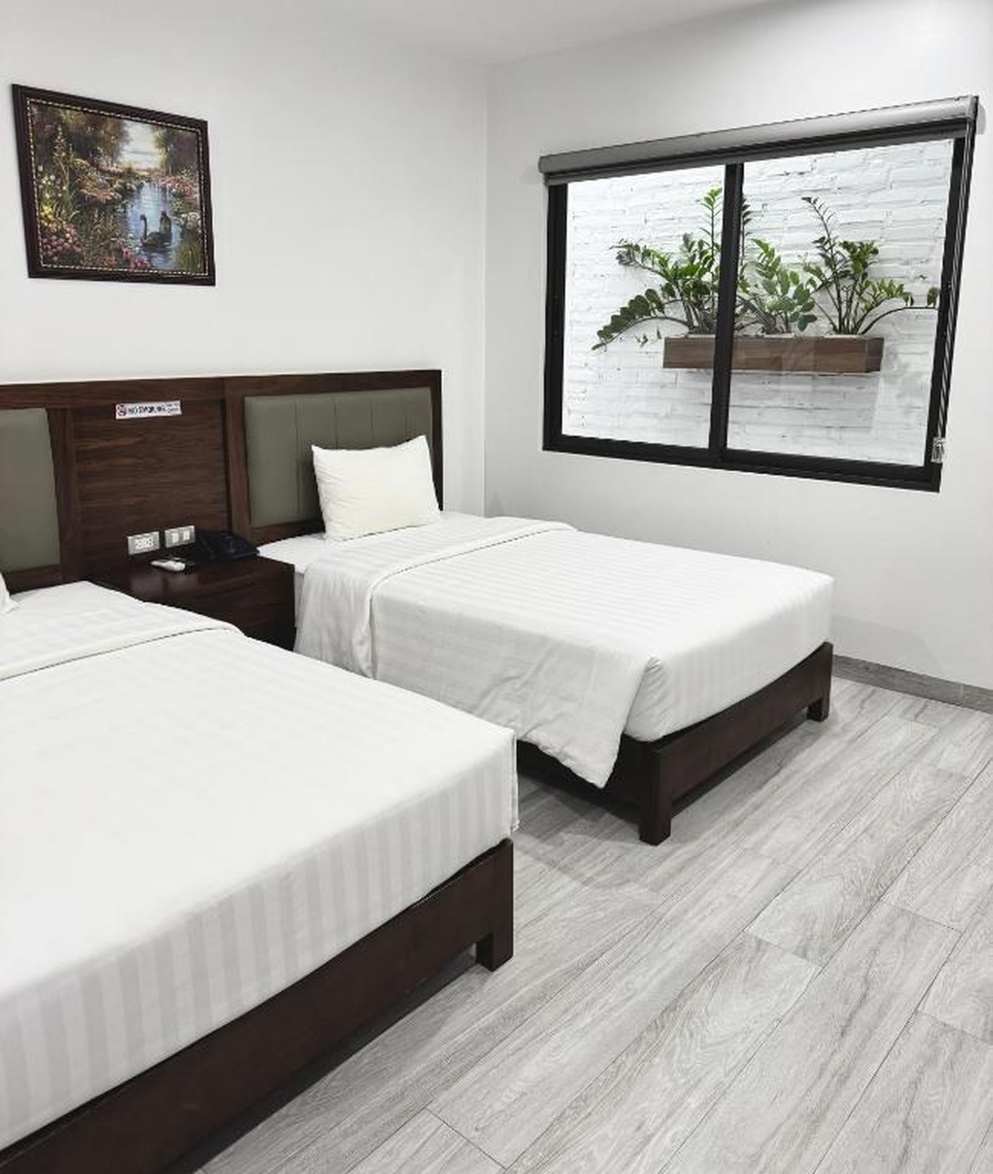 Ha Long Bay TC Hotel - Hình 9