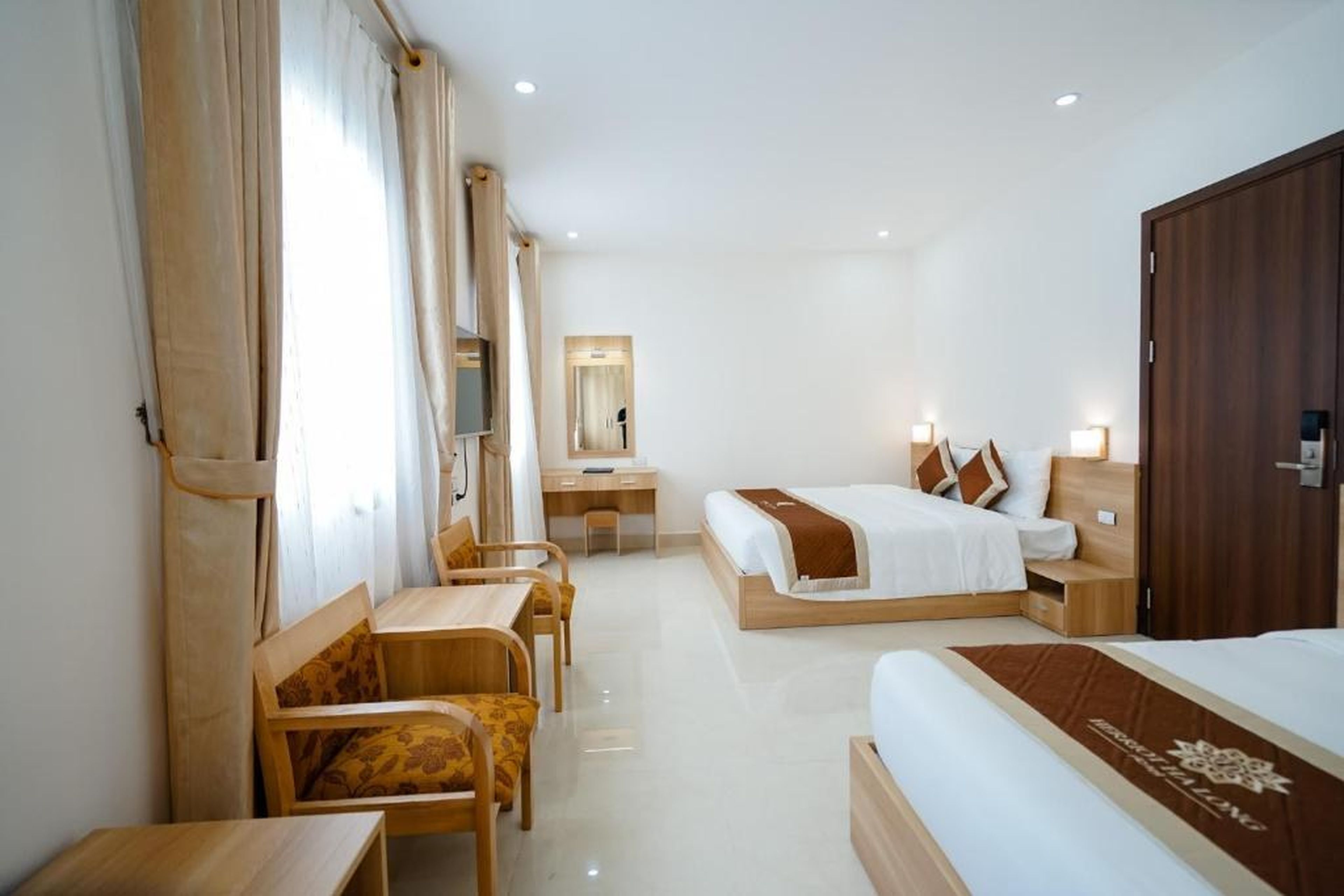 Herriot Hạ Long Hotel - Hình 13
