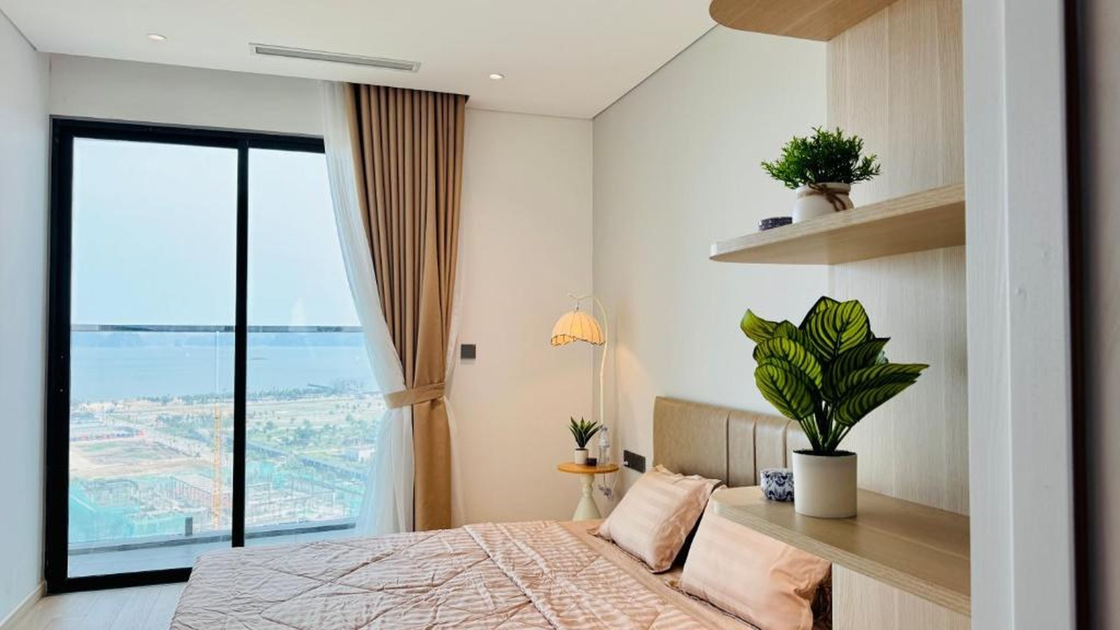 Căn hộ khách sạn The Holiday Hạ Long, Bãi Cháy, Quảng Ninh, căn 2n2vs - Hình 4