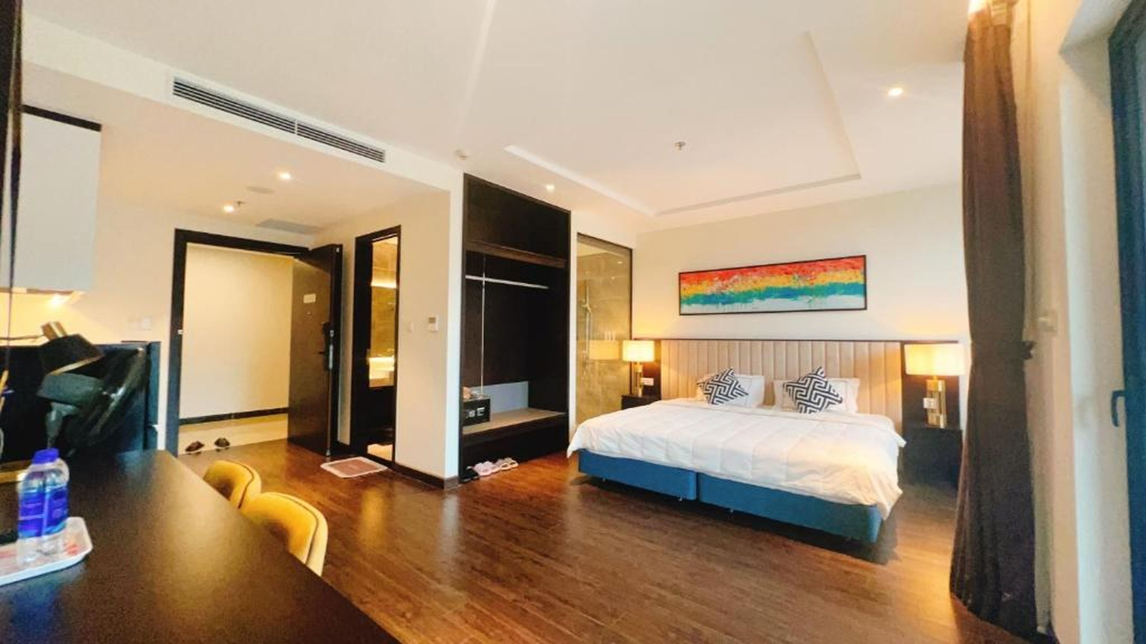 căn hộ Home Stay Sapphire S2 tiêu chuẩn khách sạn view thành phố Hạ Long rất đẹp - Hình 30