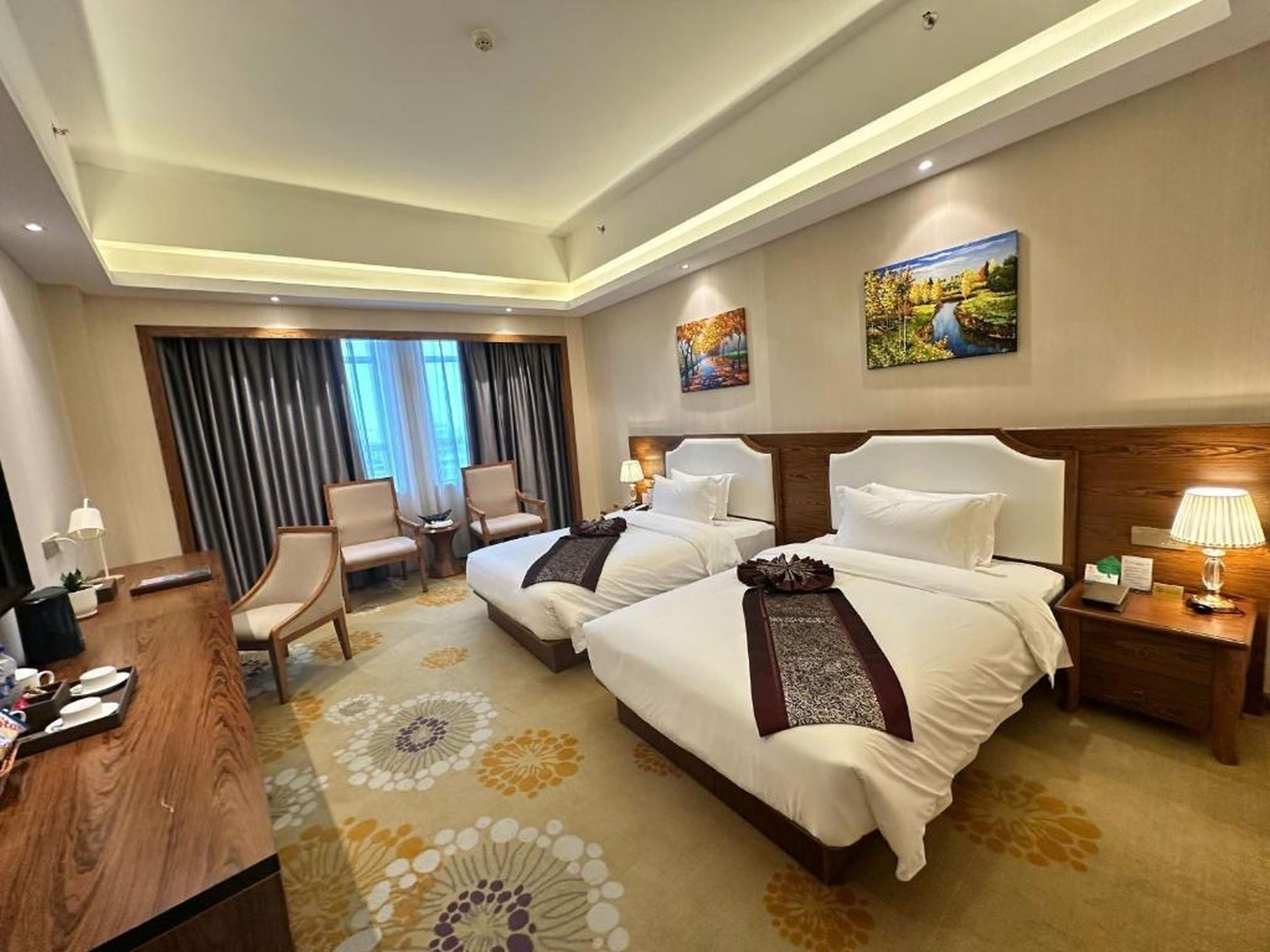 Hồng Vận Grand Hotel Móng cái - Hình 42