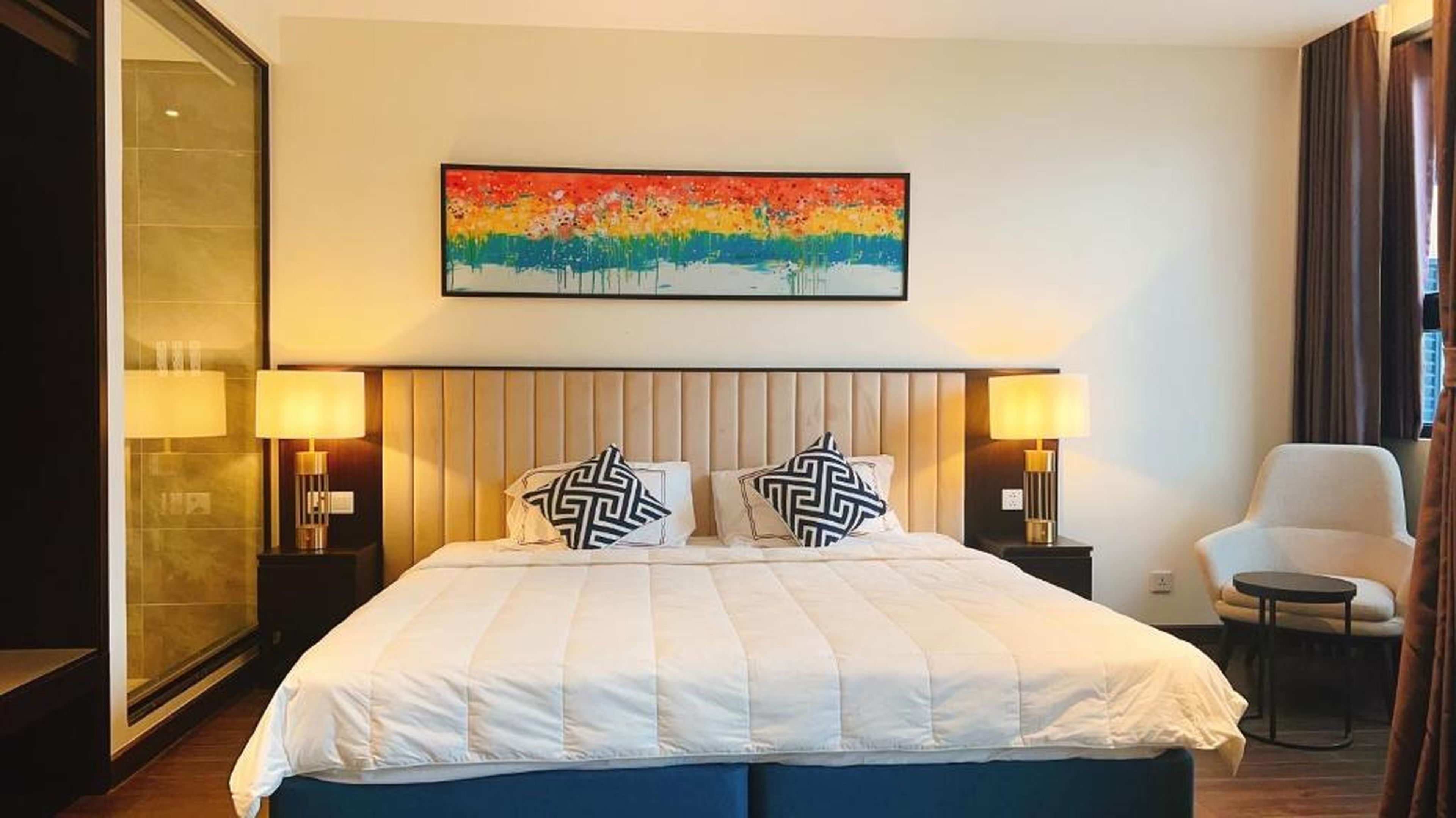 căn hộ Home Stay Sapphire S2 tiêu chuẩn khách sạn view thành phố Hạ Long rất đẹp - Hình 8