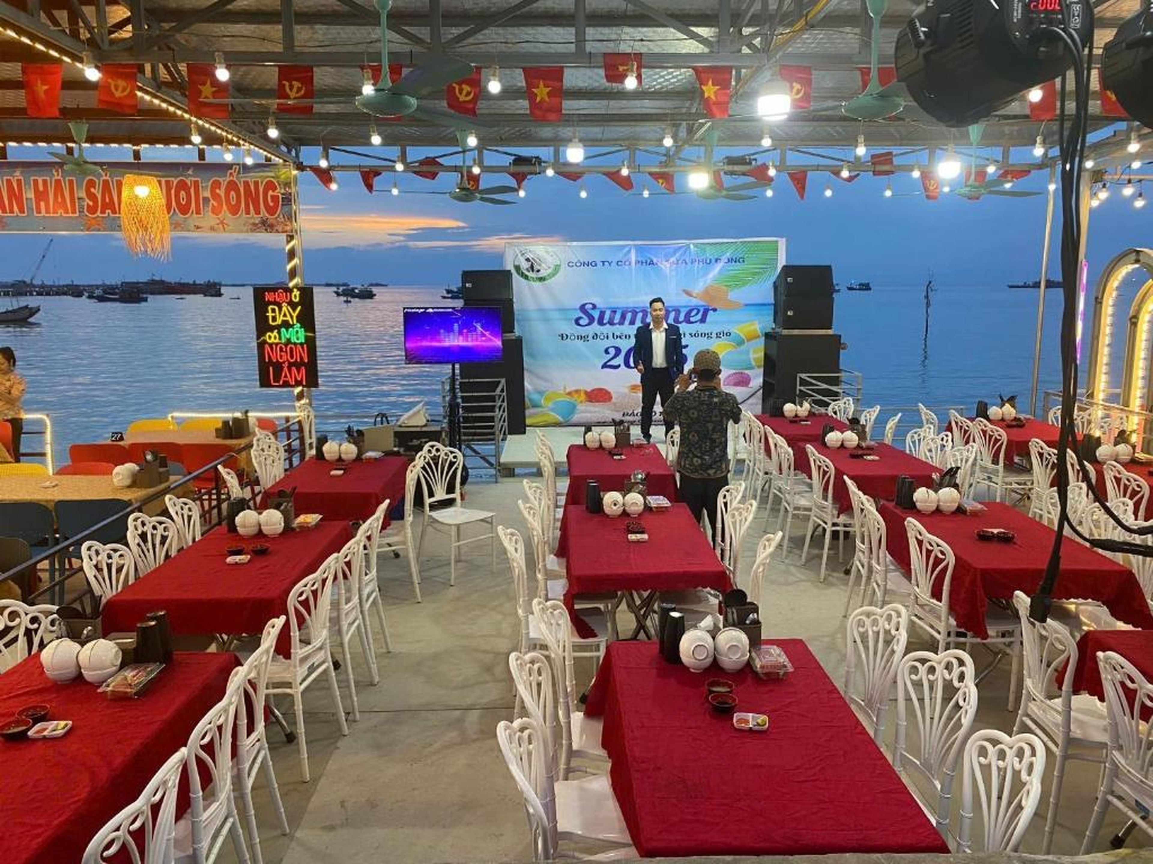 Khách sạn Thuấn Huệ - Hình 19