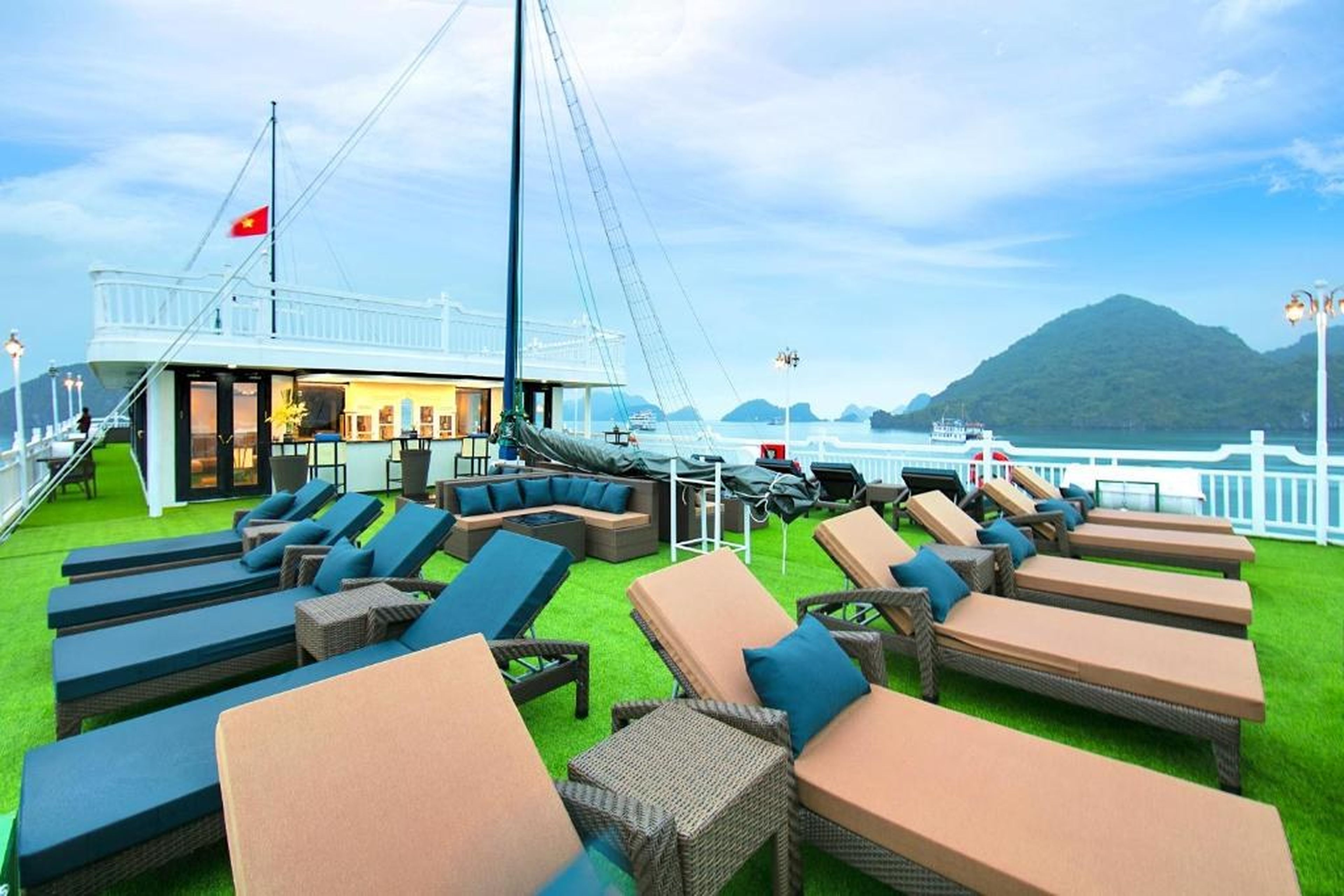 Le Journey Luxury Cruise - Hình 11