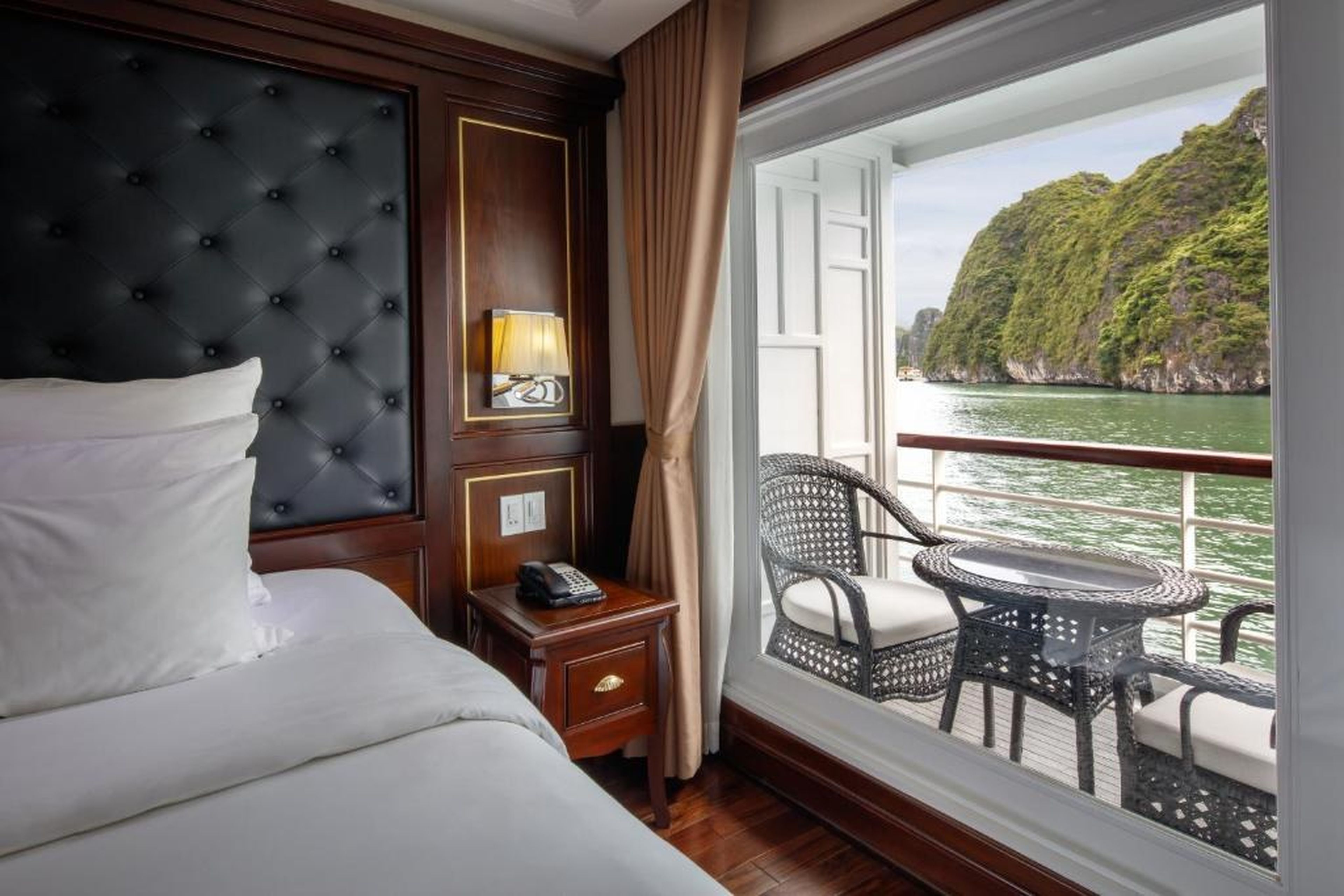 Paradise Elegance Cruise Halong - Hình 38