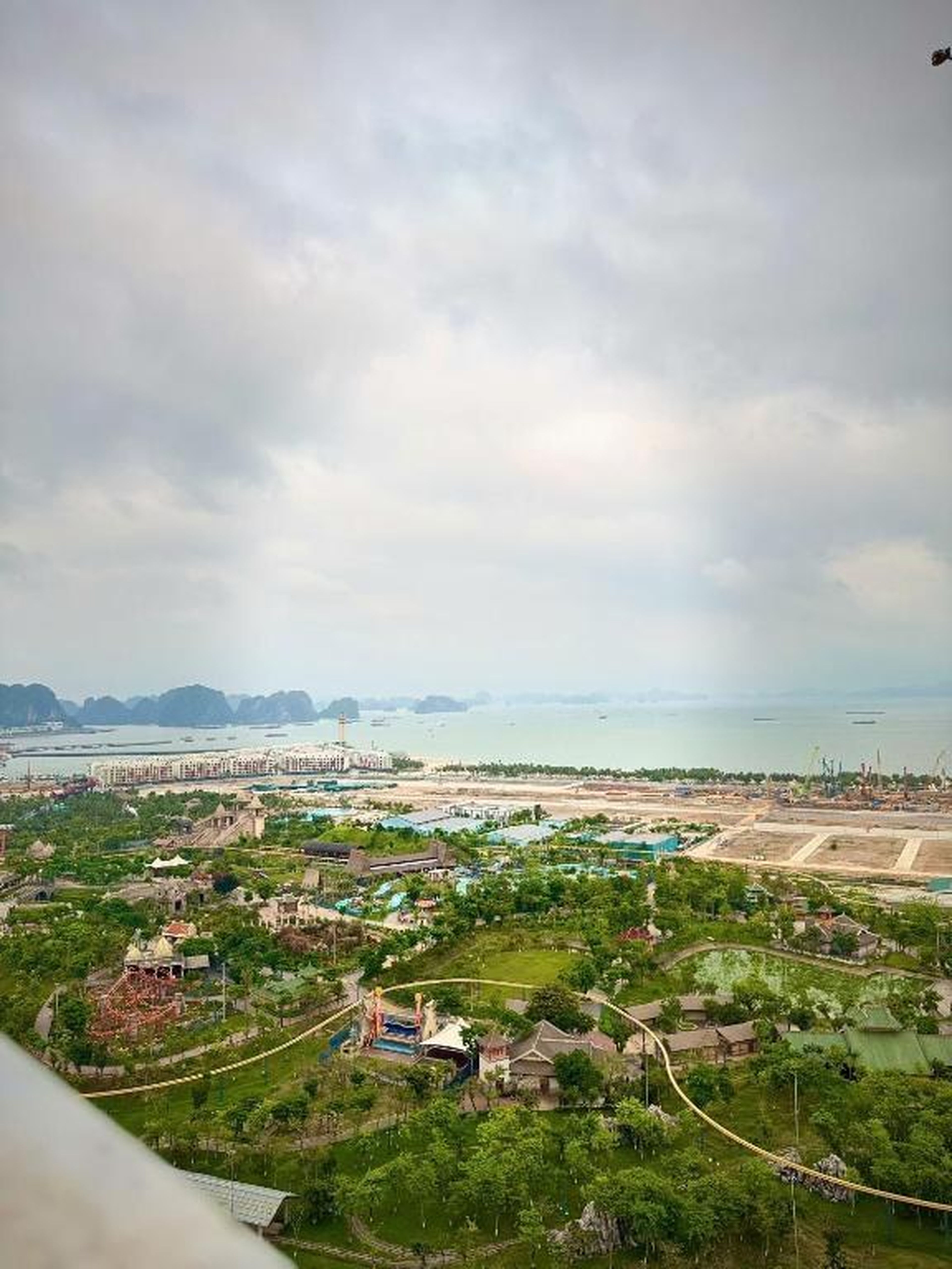 Kay Homestay 2112A Holiday Hạ Long View Biển Ngắm Pháo Hoa Nội Thất Cao Cấp - Hình 9