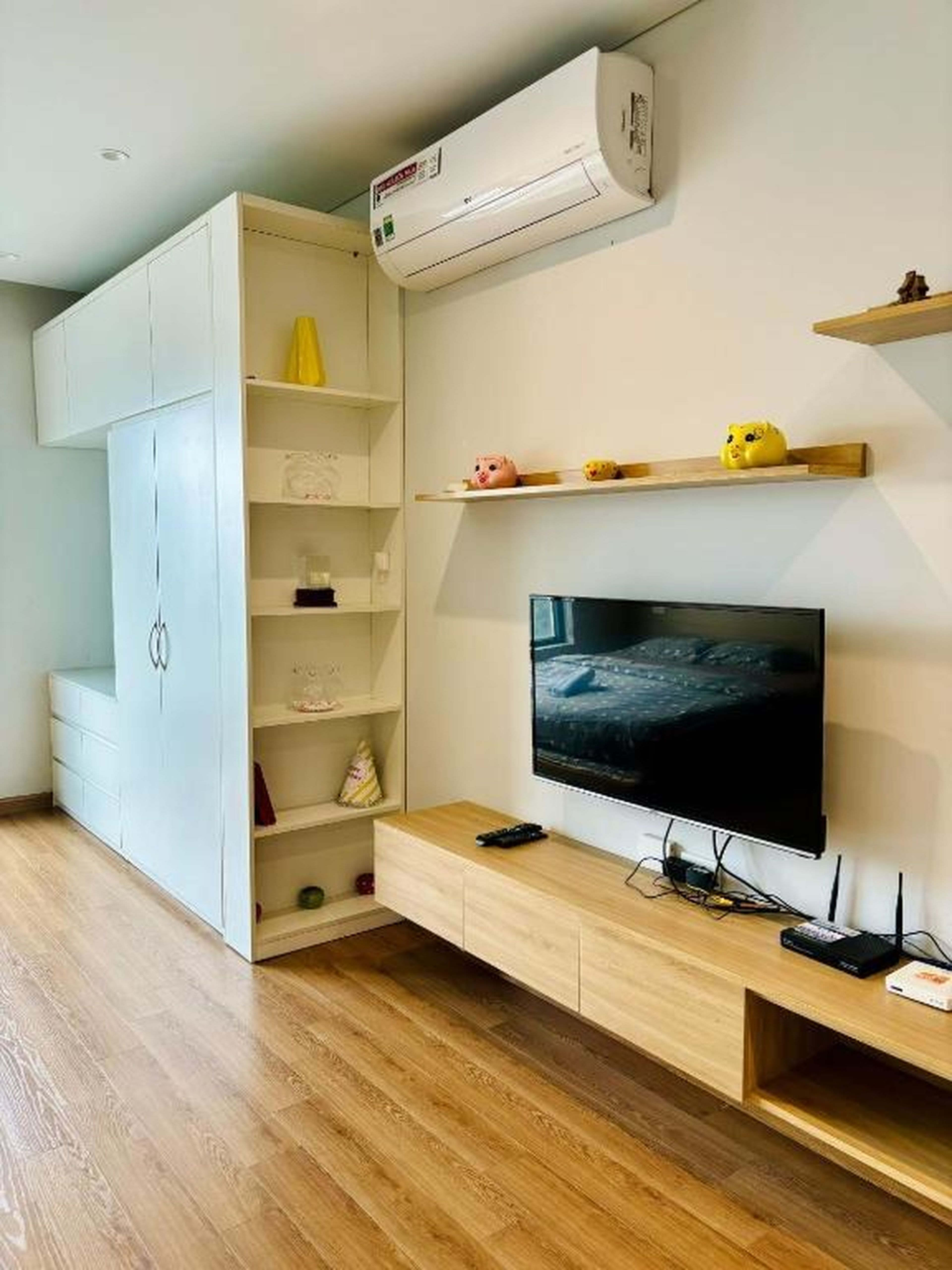 bee'homes-Căn hộ view Vịnh Hạ Long - Hình 1
