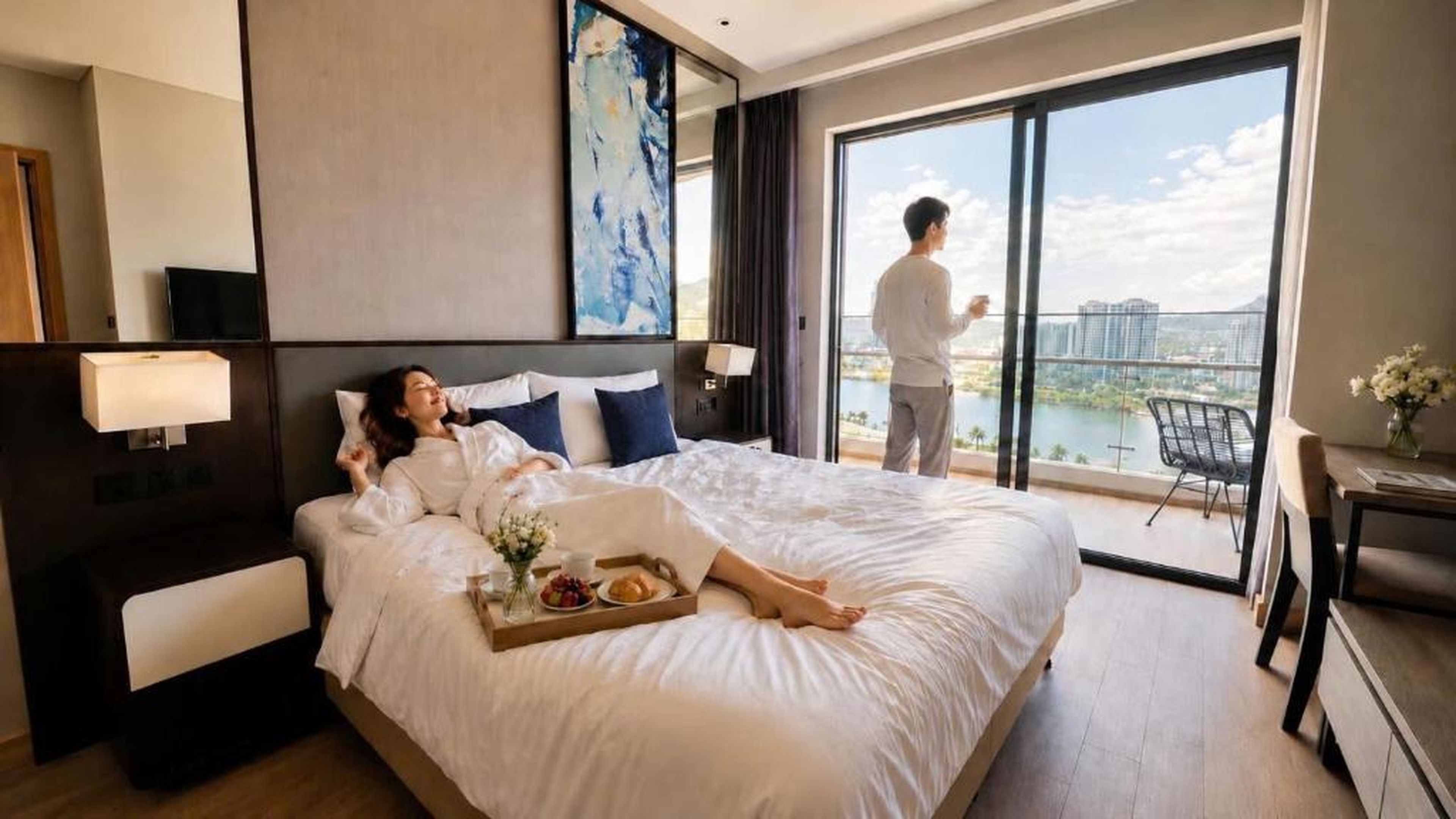 Lumia Homestay Sunset at Citadines Ha Long - Hình 3