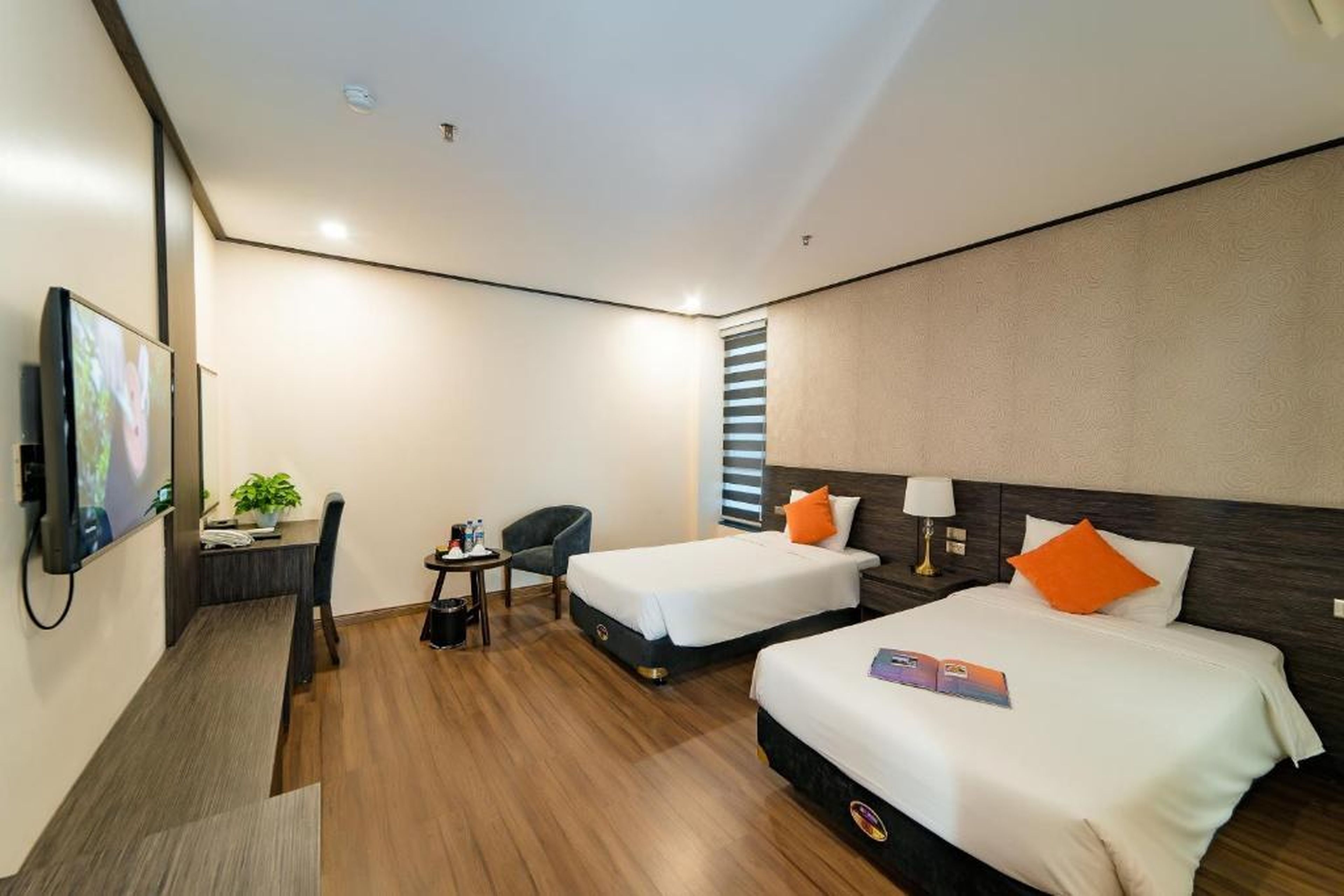 The One Ha Long Hotel - Hình 43