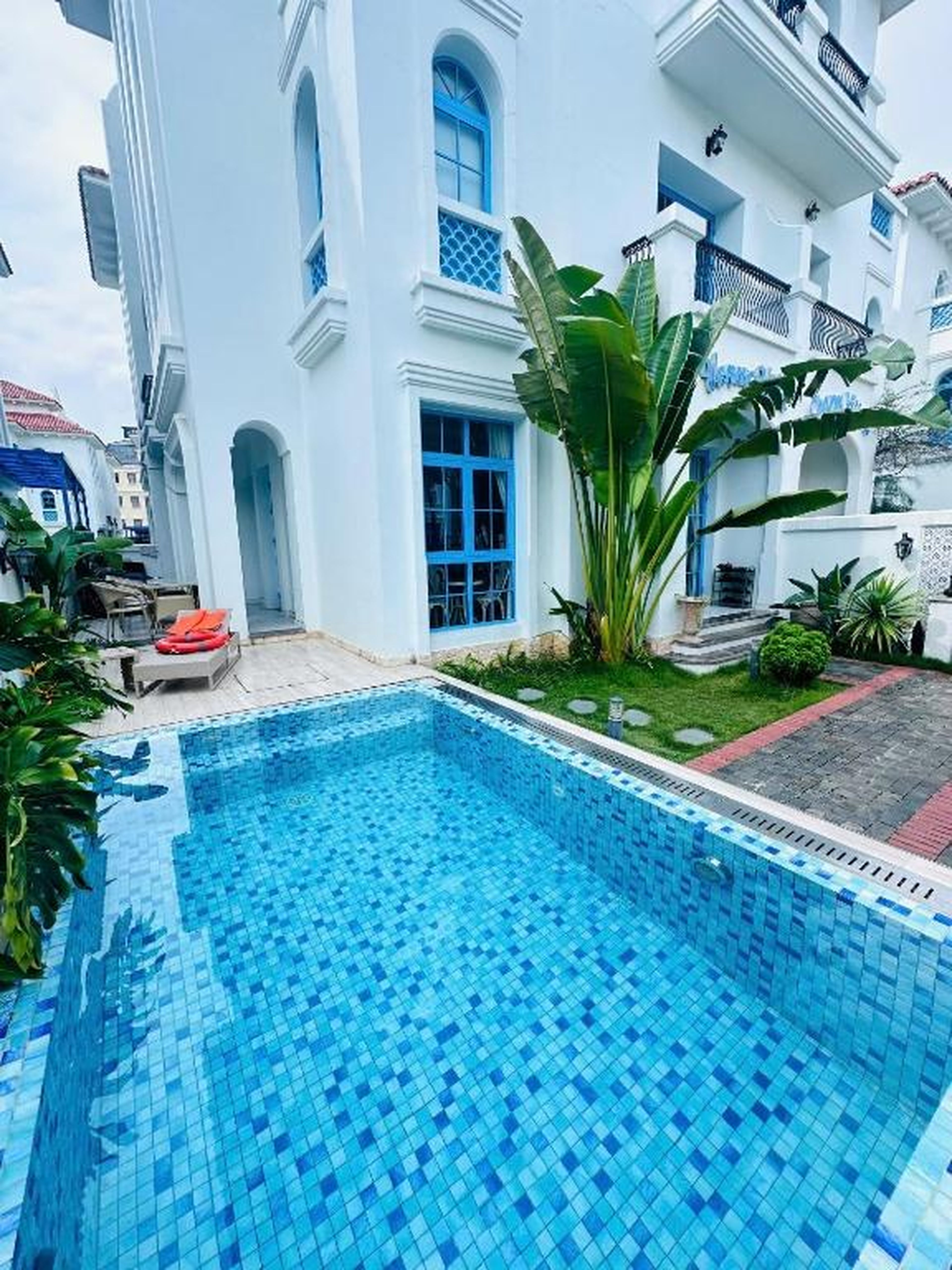 Kay Villa Chính Chủ Nội Thất VIP 6PN Sát Biển - Hình 6