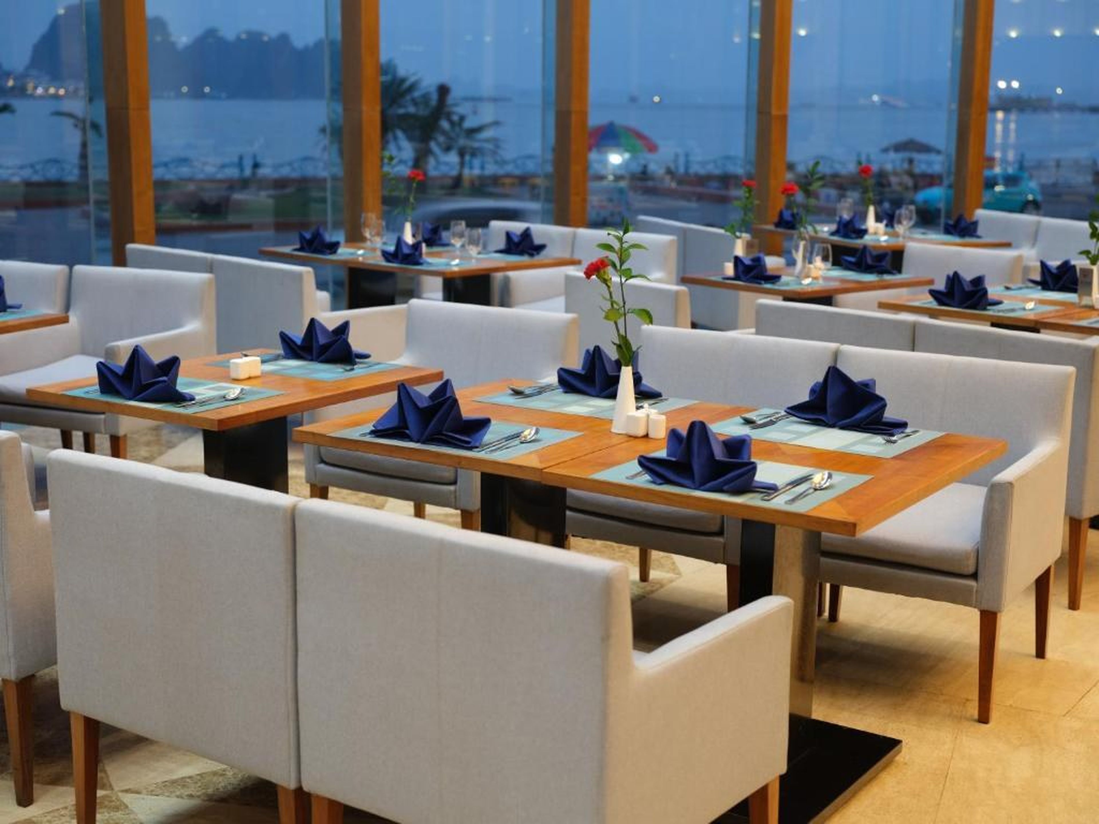 Wyndham Legend Halong - Hình 33