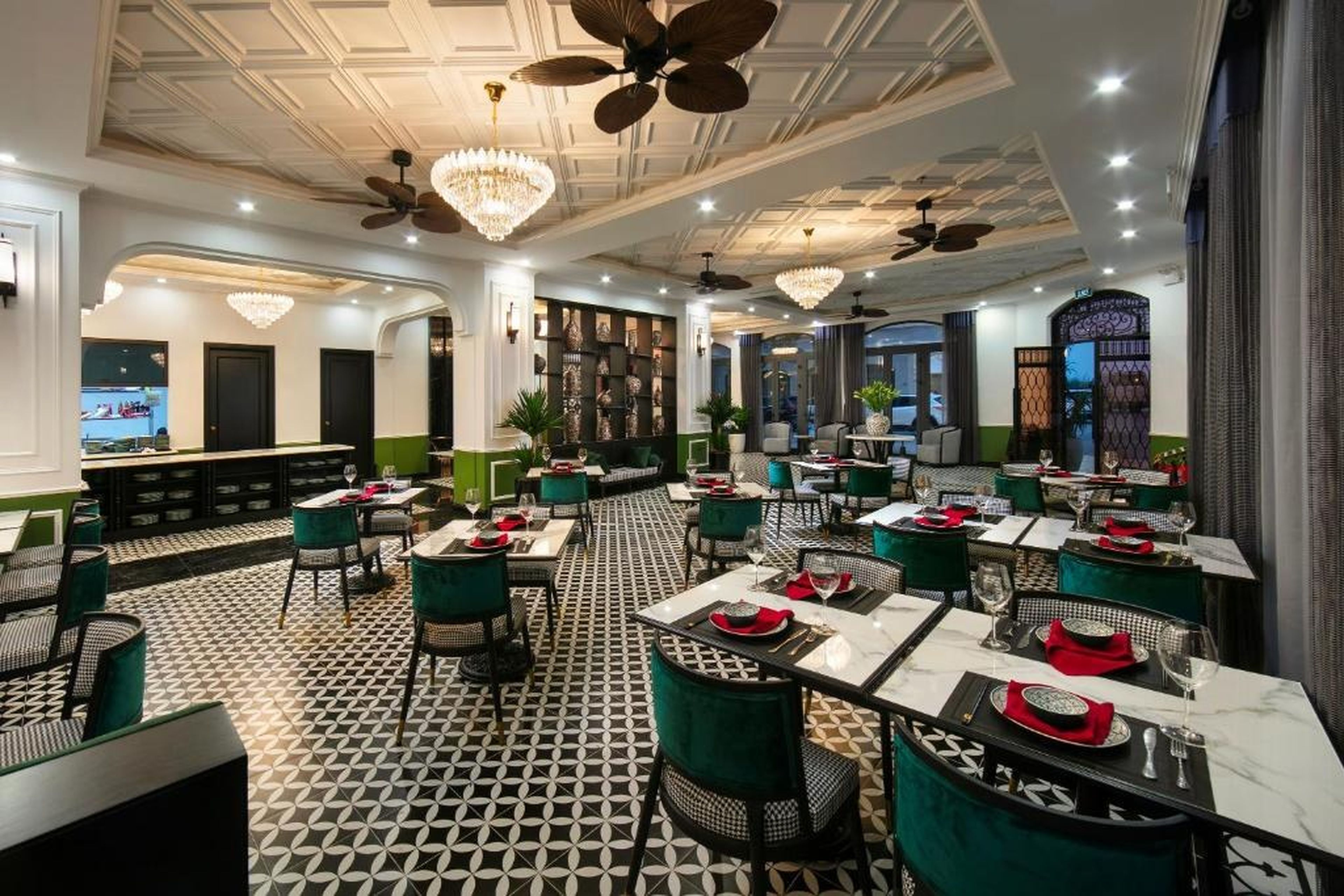 Elegant Boutique Hotel Ha Long - Hình 7